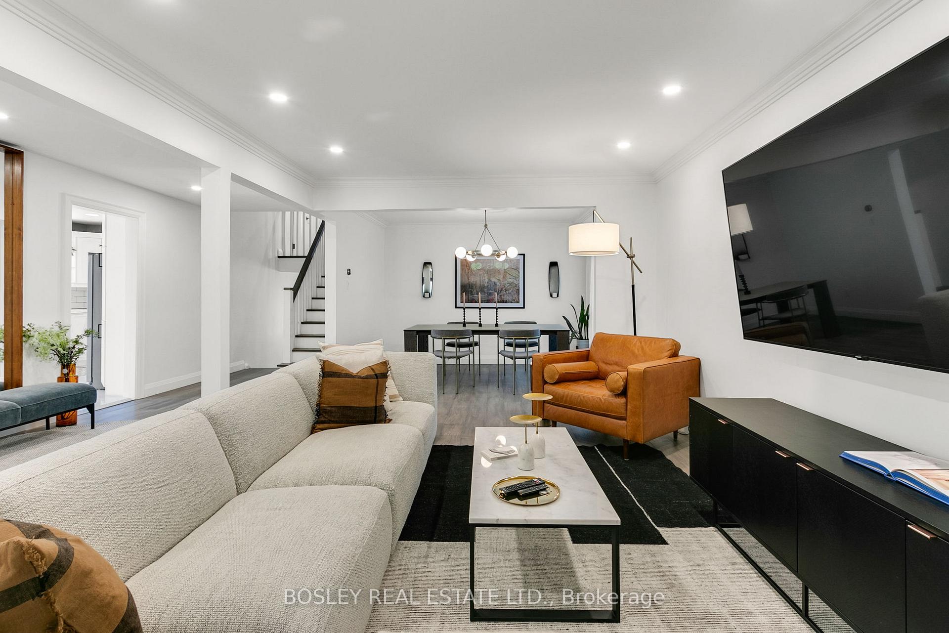 Photo 10 of 309 Dalesford Road, Etobicoke, Stonegate-Queensway — HOMEH