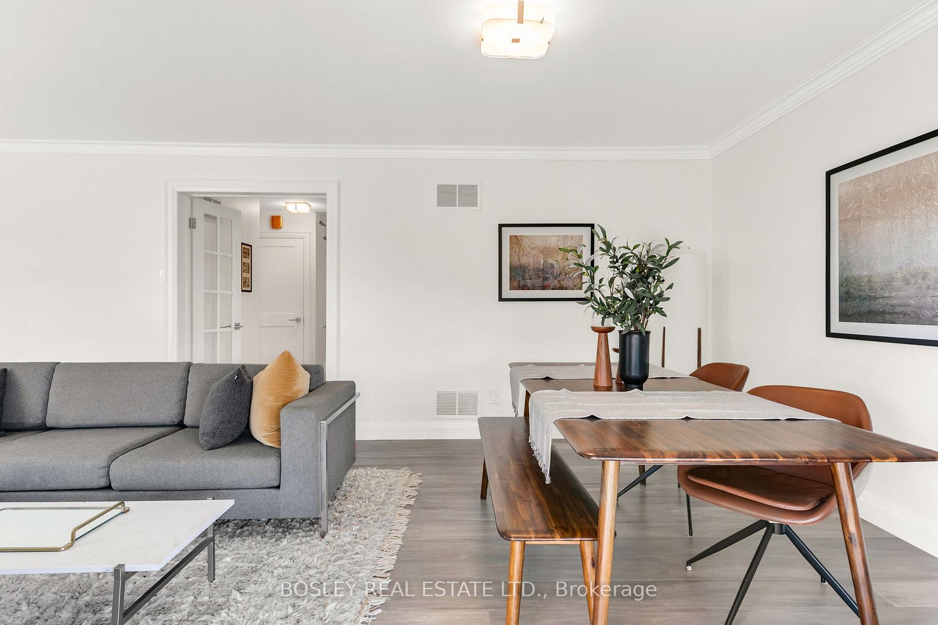 Photo 19 of 309 Dalesford Road, Etobicoke, Stonegate-Queensway — HOMEH