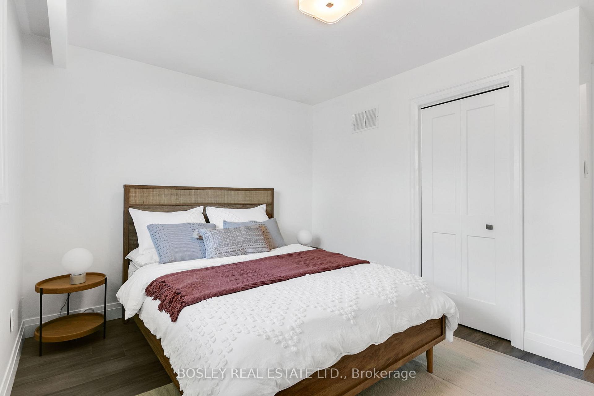 Photo 35 of 309 Dalesford Road, Etobicoke, Stonegate-Queensway — HOMEH