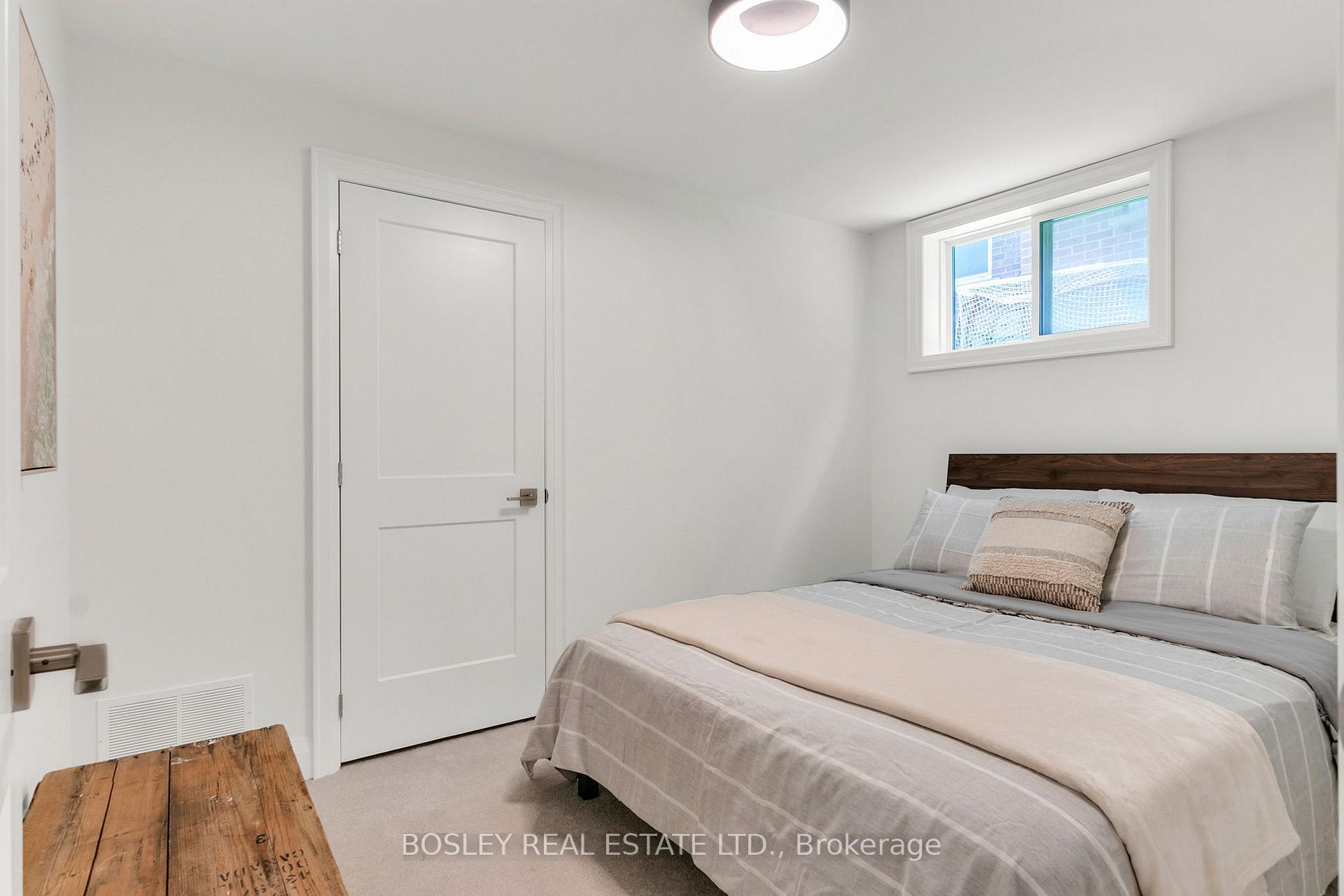 Photo 41 of 309 Dalesford Road, Etobicoke, Stonegate-Queensway — HOMEH