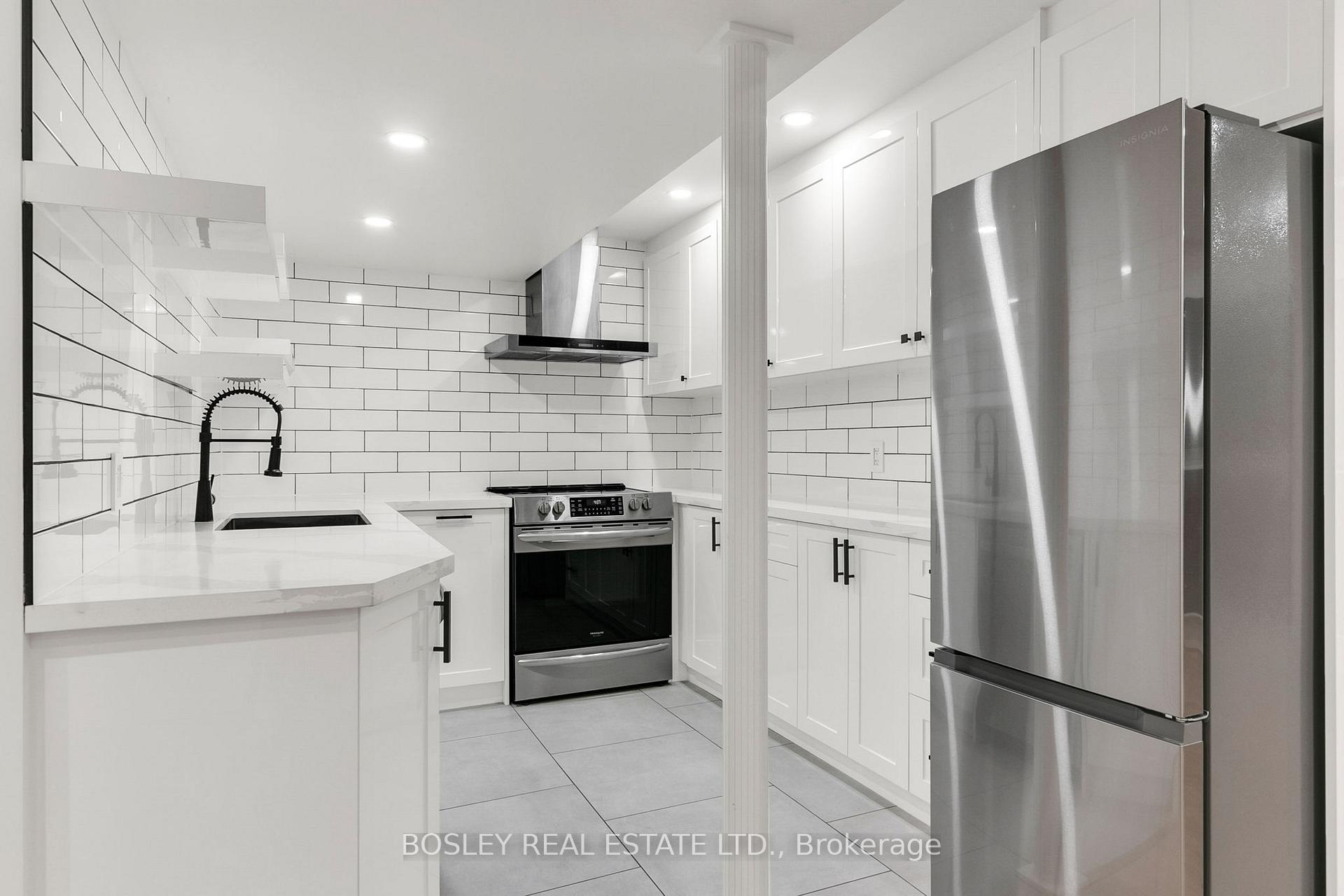 Photo 45 of 309 Dalesford Road, Etobicoke, Stonegate-Queensway — HOMEH