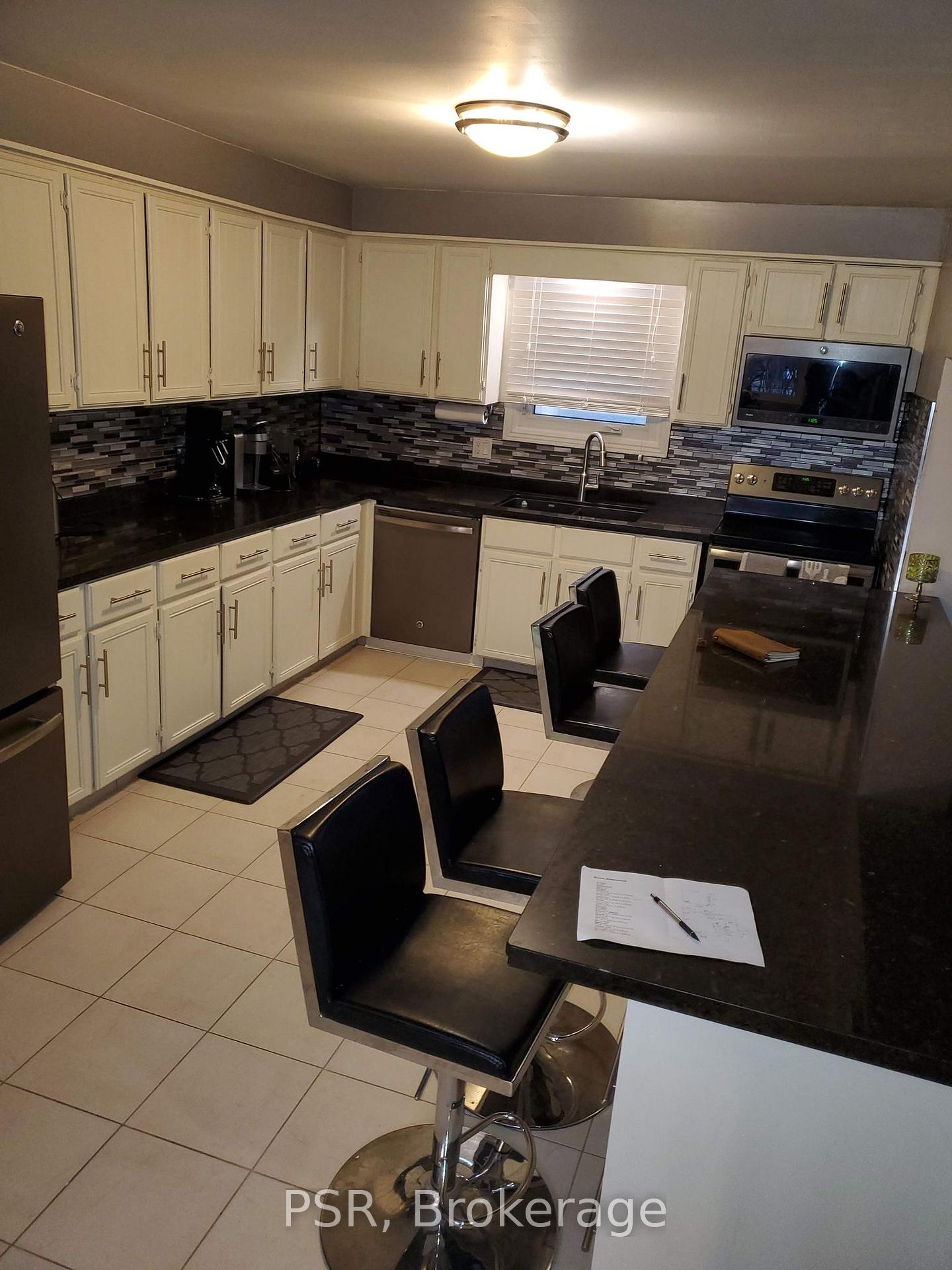 Photo 4 of Unit Main Fl, 150 Magnolia Drive, Hamilton, Fessenden — HOMEH