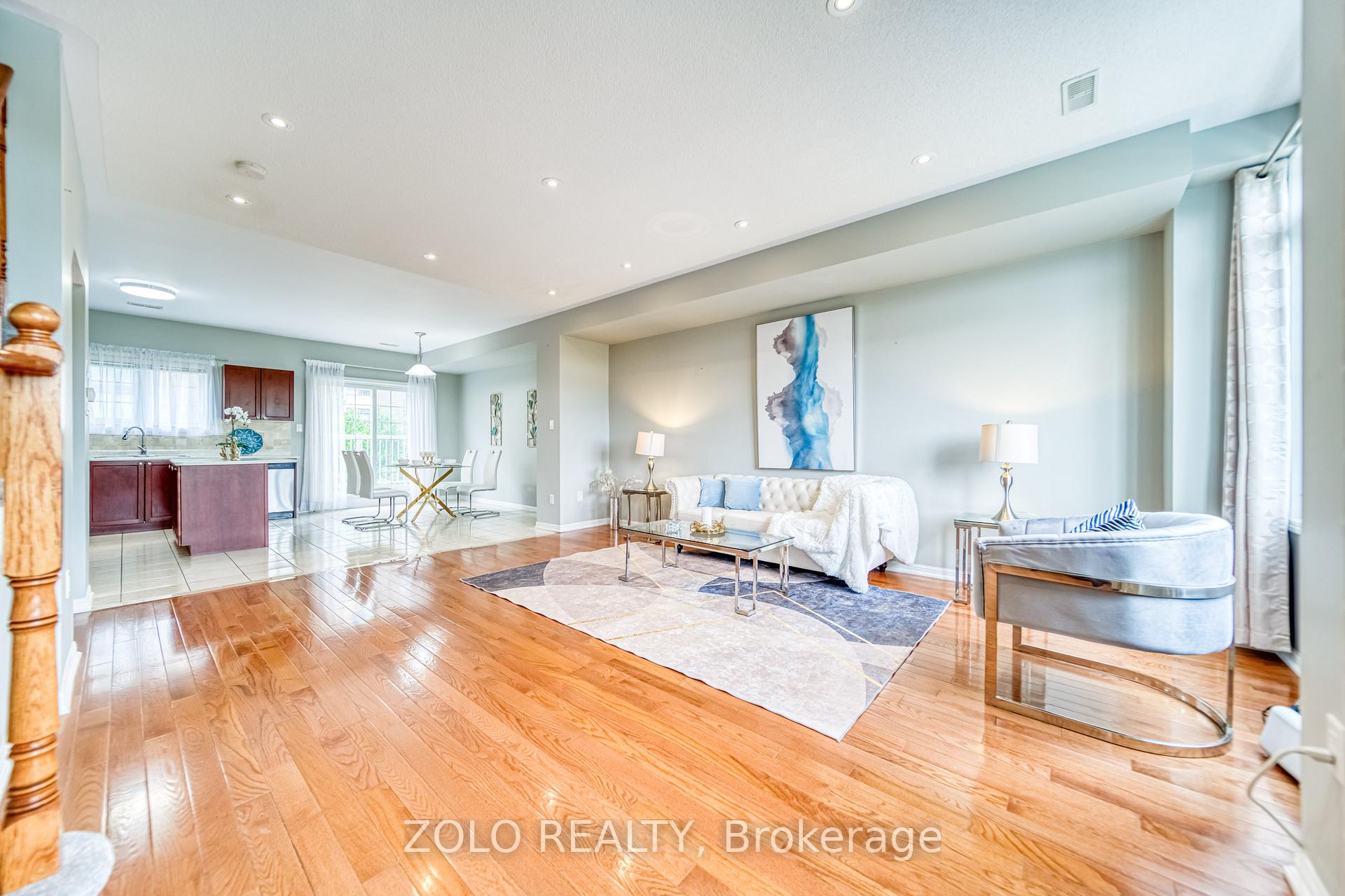 Photo 8 of 33 Celadine Drive, Markham, Milliken Mills East — HOMEH