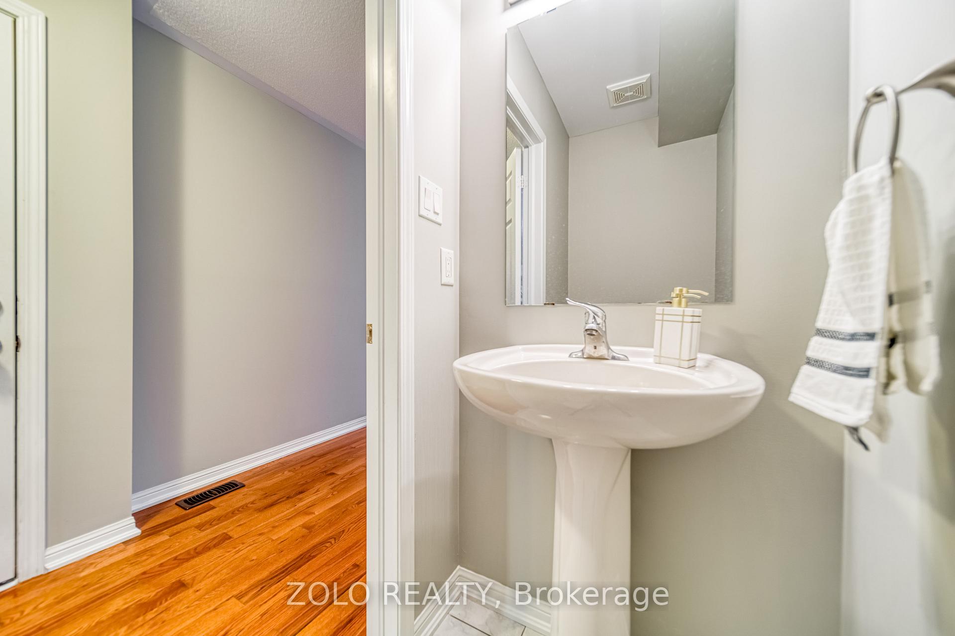 Photo 26 of 33 Celadine Drive, Markham, Milliken Mills East — HOMEH