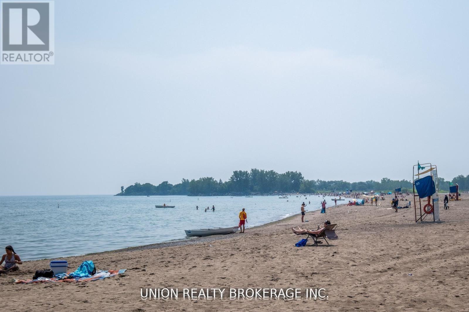 Photo 7 of Unit 102, 2405 Queen Street E, Toronto, The Beaches — HOMEH