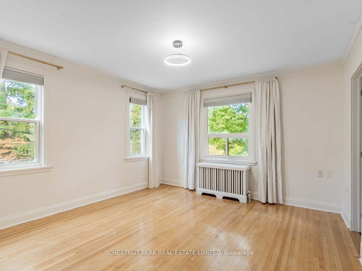 Photo 11 of Unit 2nd, 3 Otter Crescent, Toronto, Lawrence Park South — HOMEH