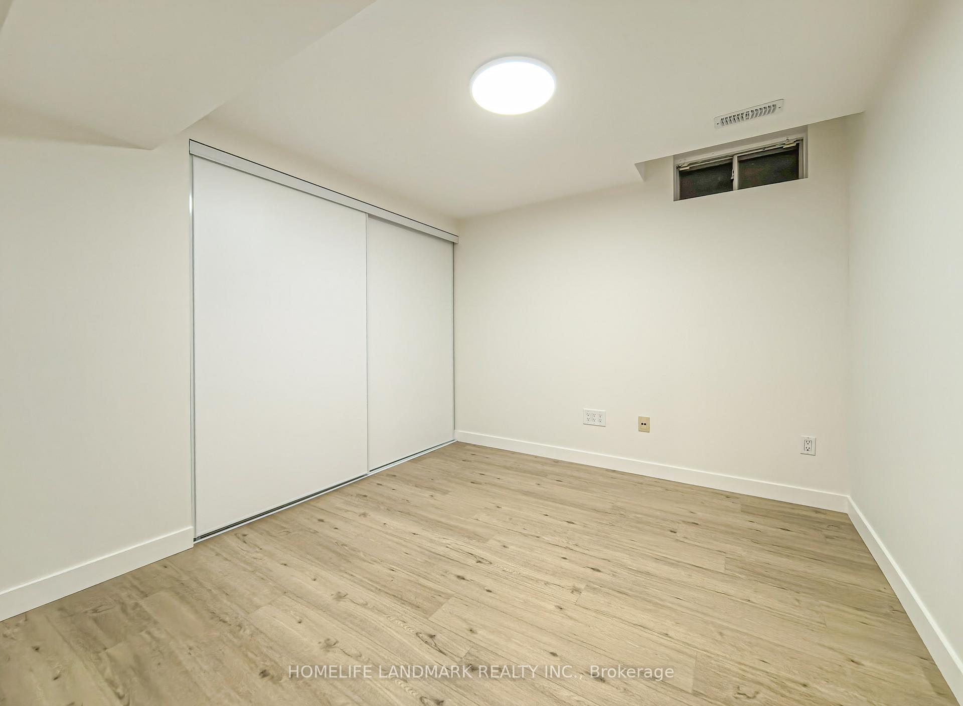 Photo 10 of Unit Bsmt, 93 Ardwell Crescent, Vaughan, Maple — HOMEH