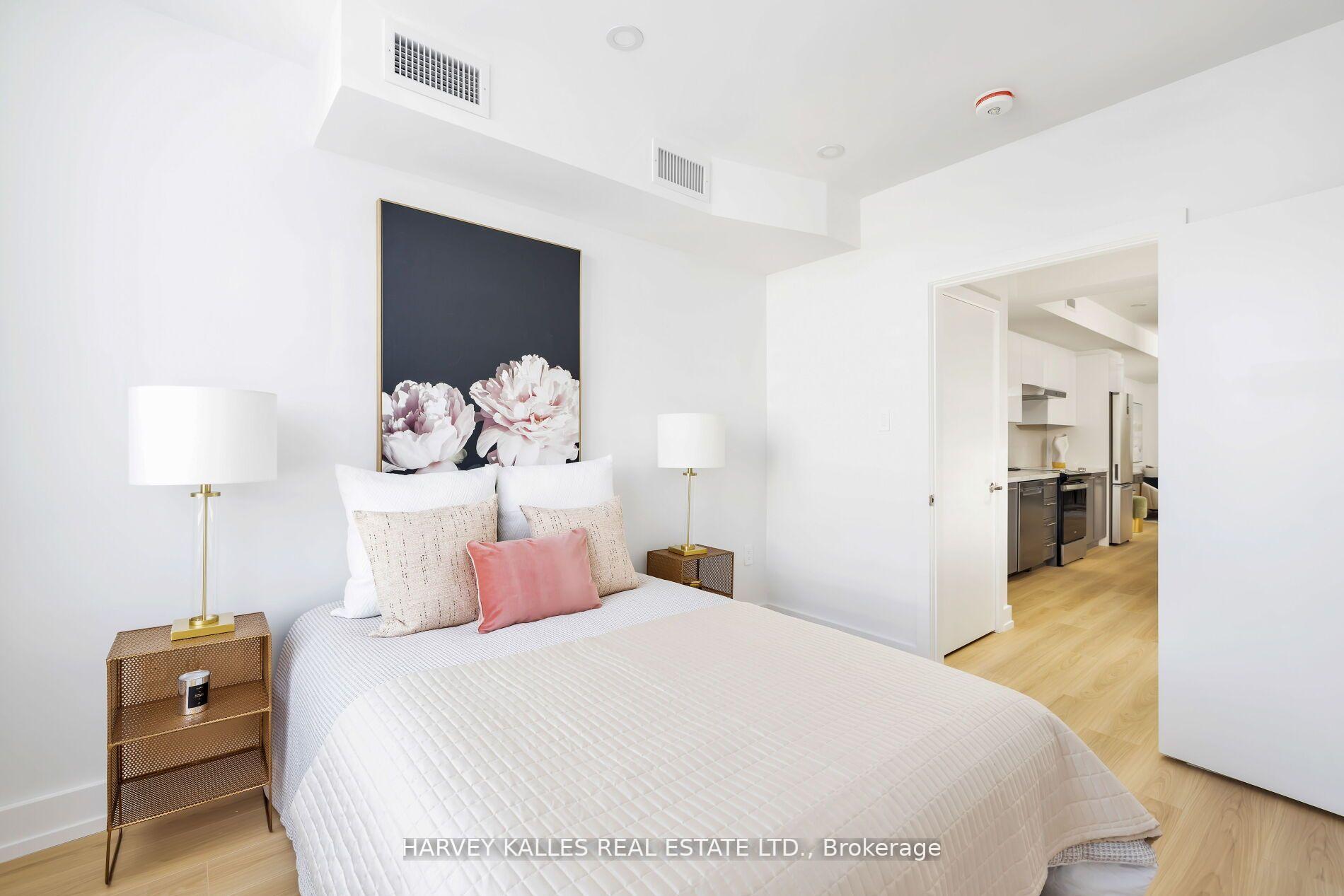 Photo 15 of Unit 2, 580A College Street, Toronto, Palmerston-Little Italy — HOMEH
