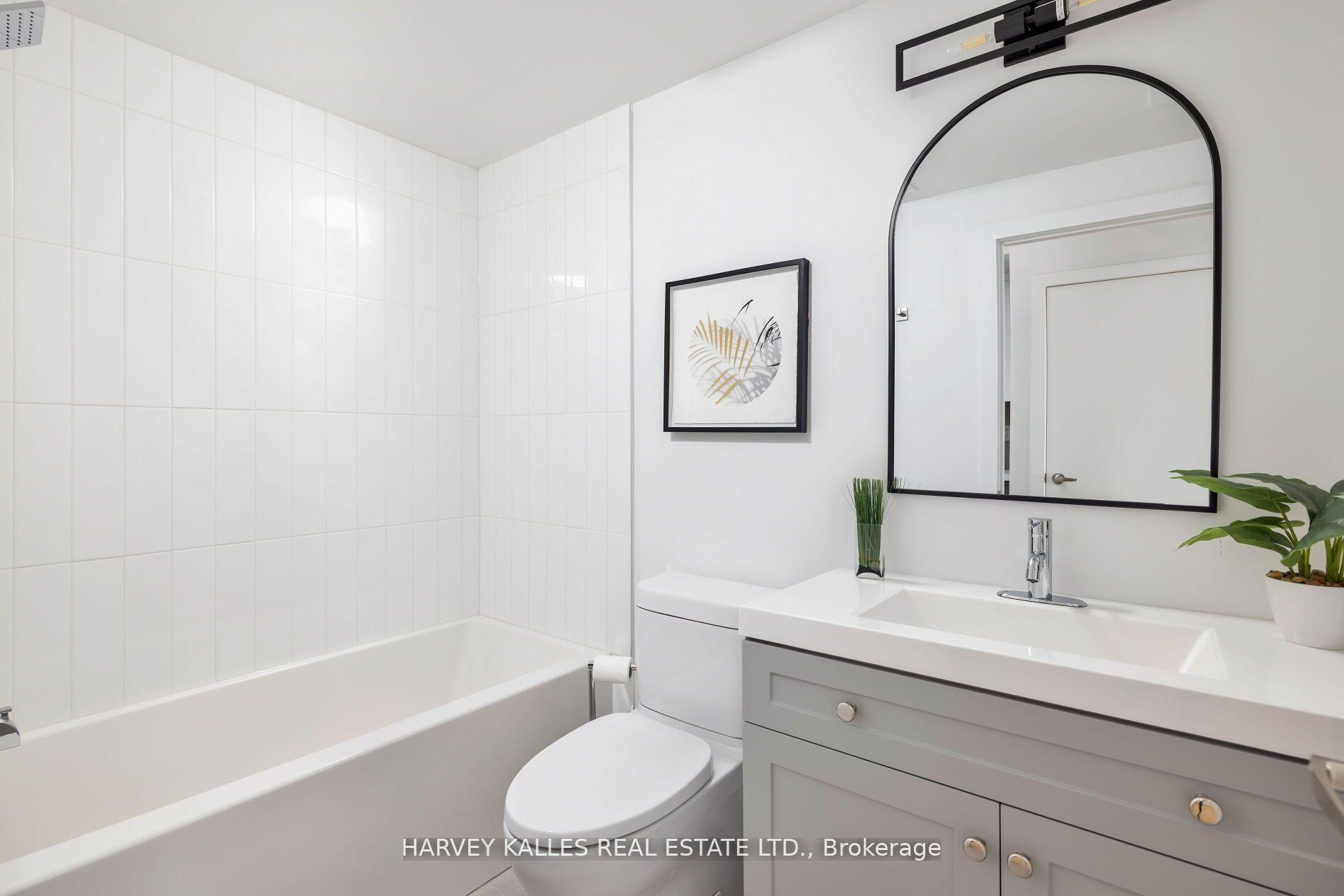Photo 22 of Unit 2, 580A College Street, Toronto, Palmerston-Little Italy — HOMEH