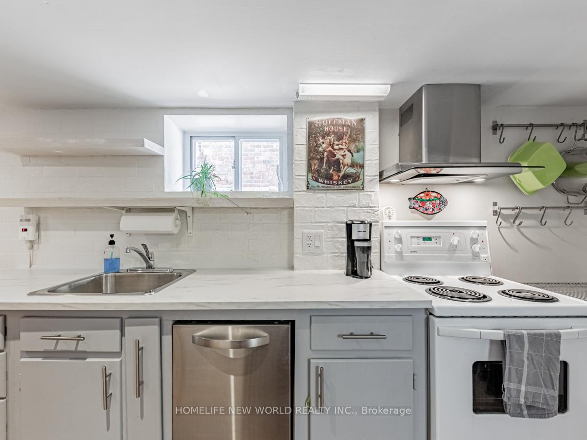 Photo 15 of Unit Lower, 346 Lumsden Avenue, Toronto, Woodbine-Lumsden — HOMEH
