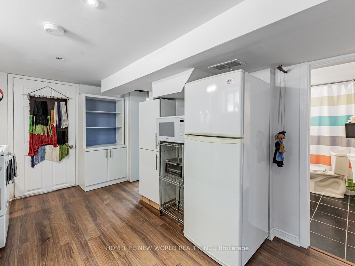 Photo 18 of Unit Lower, 346 Lumsden Avenue, Toronto, Woodbine-Lumsden — HOMEH