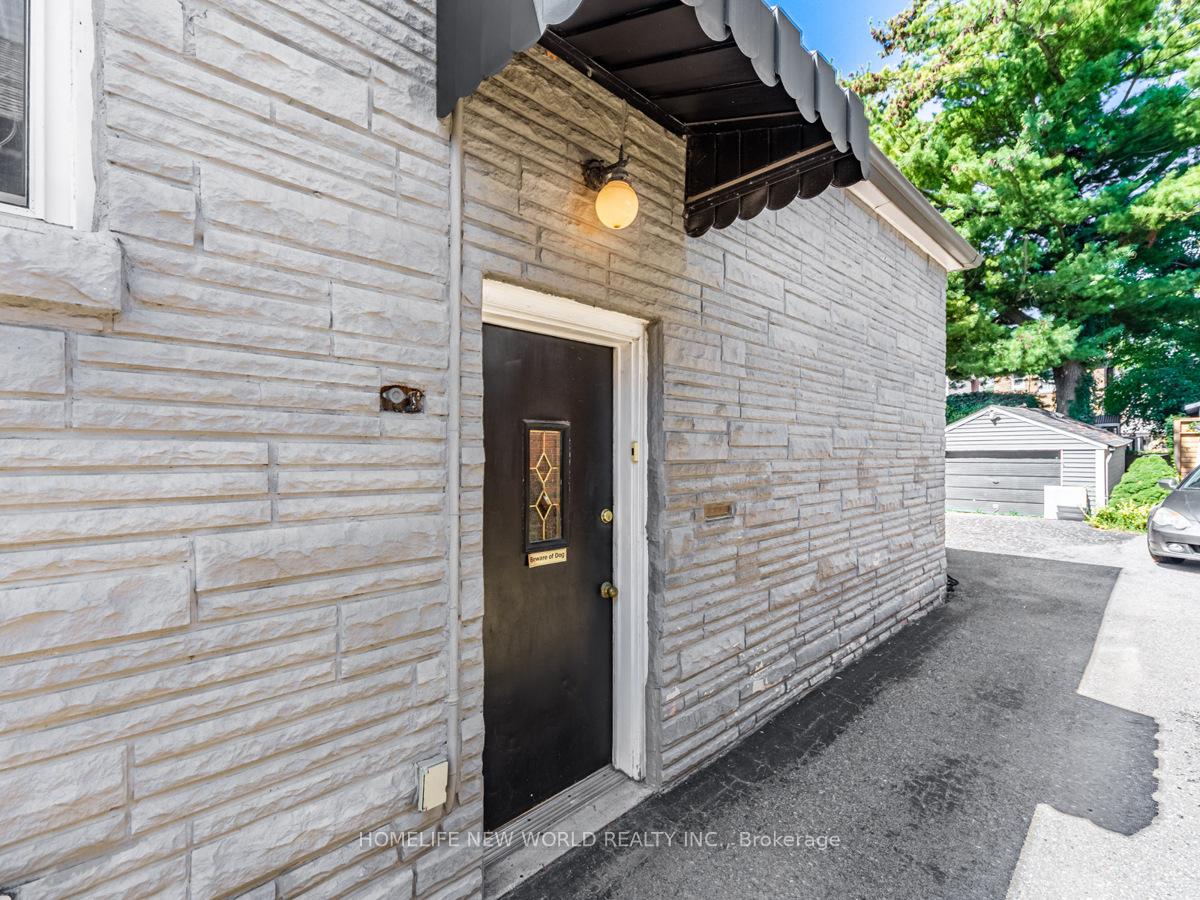 Photo 25 of Unit Lower, 346 Lumsden Avenue, Toronto, Woodbine-Lumsden — HOMEH