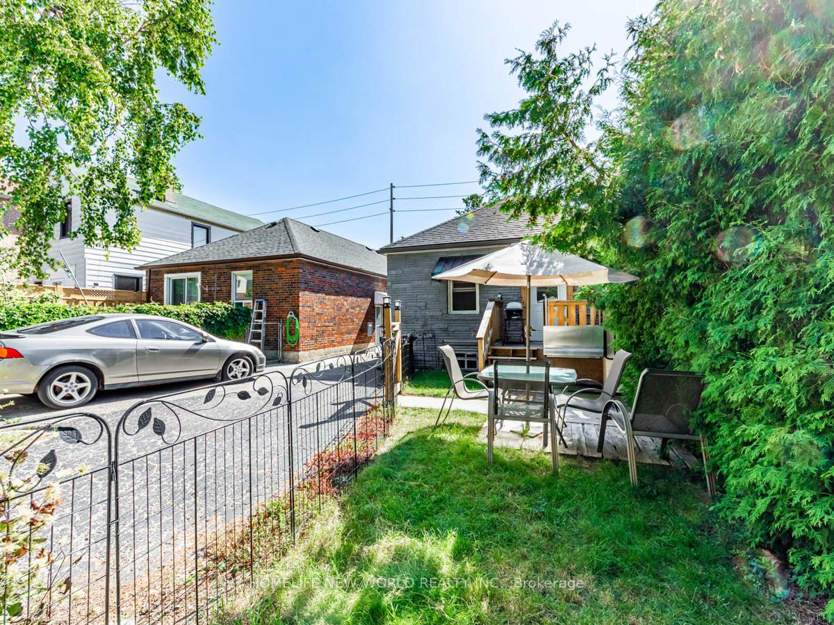 Photo 30 of Unit Lower, 346 Lumsden Avenue, Toronto, Woodbine-Lumsden — HOMEH