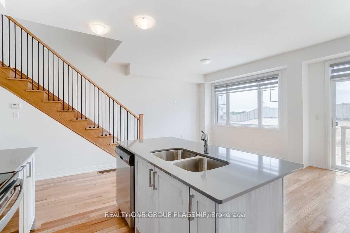 Photo 2 of 269 Provident Way N, Hamilton, Mount Hope — HOMEH