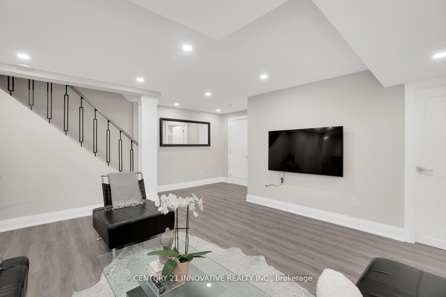 Photo 13 of Unit Bsmt, 285 Fossil Hill Road, Vaughan, Vellore Village — HOMEH