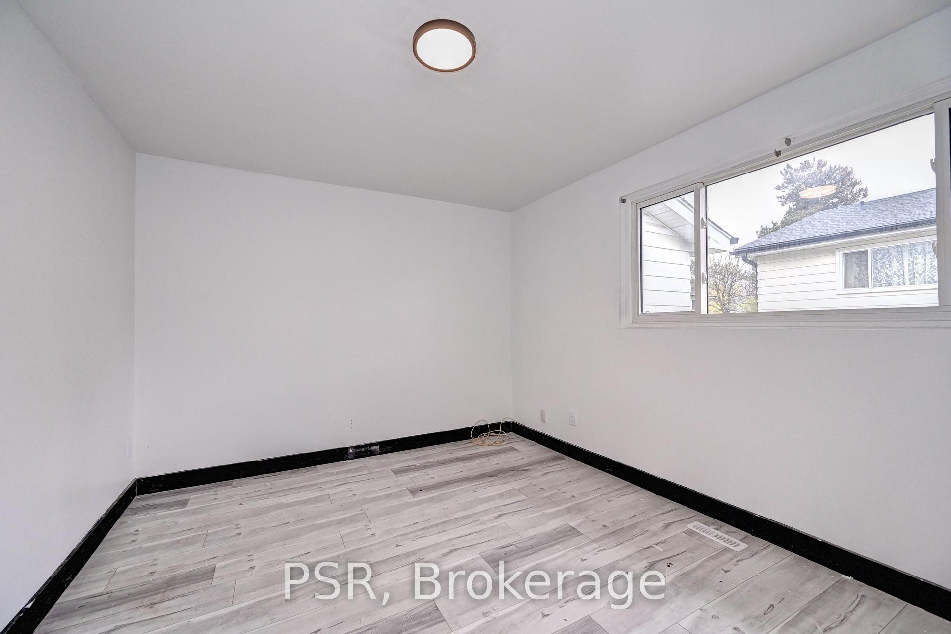 Photo 16 of Unit E, 532 Sunnydale Place E, Waterloo — HOMEH