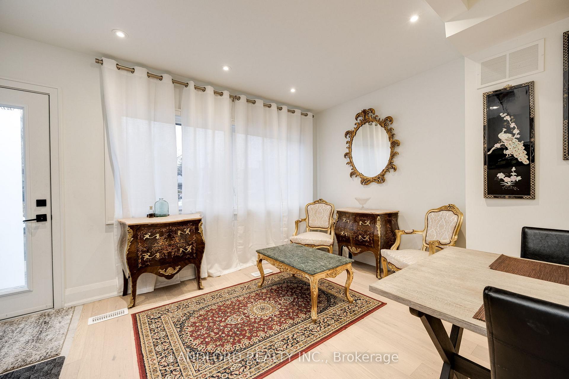 Photo 3 of Unit Main, 17 Ferrier Avenue, Toronto, Playter Estates-Danforth — HOMEH