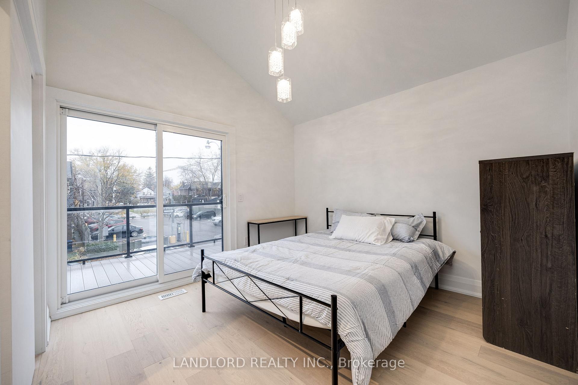 Photo 9 of Unit Main, 17 Ferrier Avenue, Toronto, Playter Estates-Danforth — HOMEH