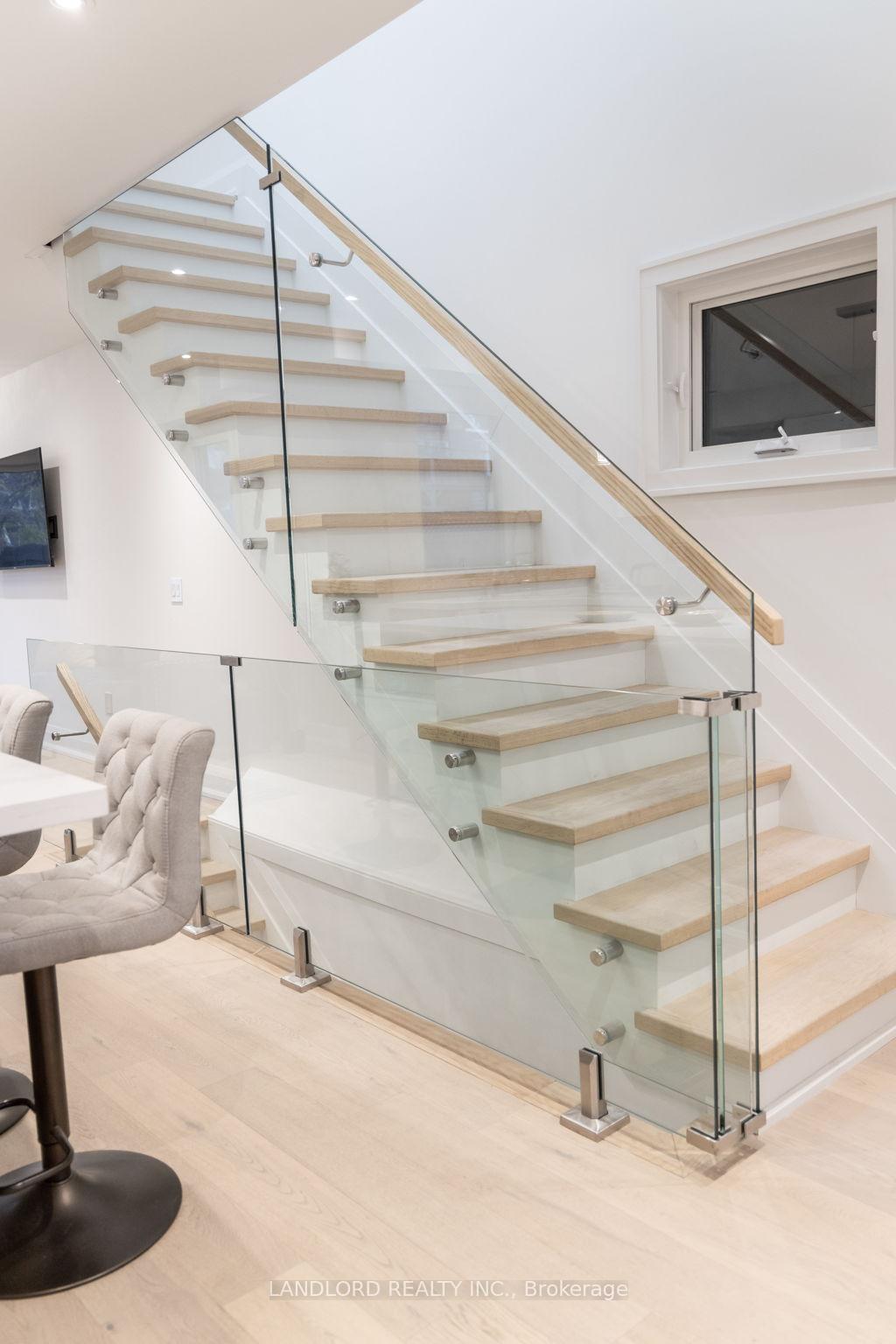 Photo 18 of Unit Main, 17 Ferrier Avenue, Toronto, Playter Estates-Danforth — HOMEH