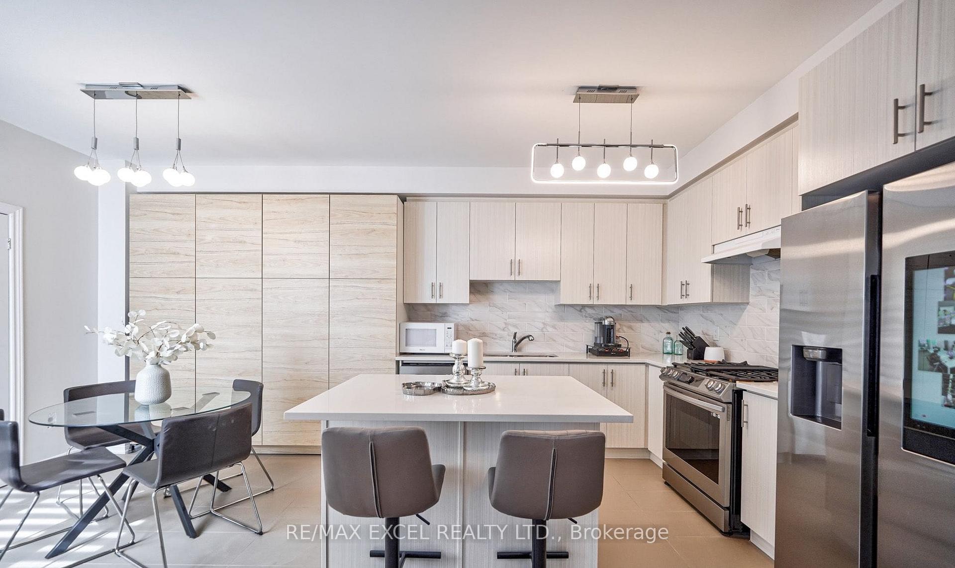 Photo 18 of Unit Main House, 18 Waterleaf Road, Markham, Cornell — HOMEH