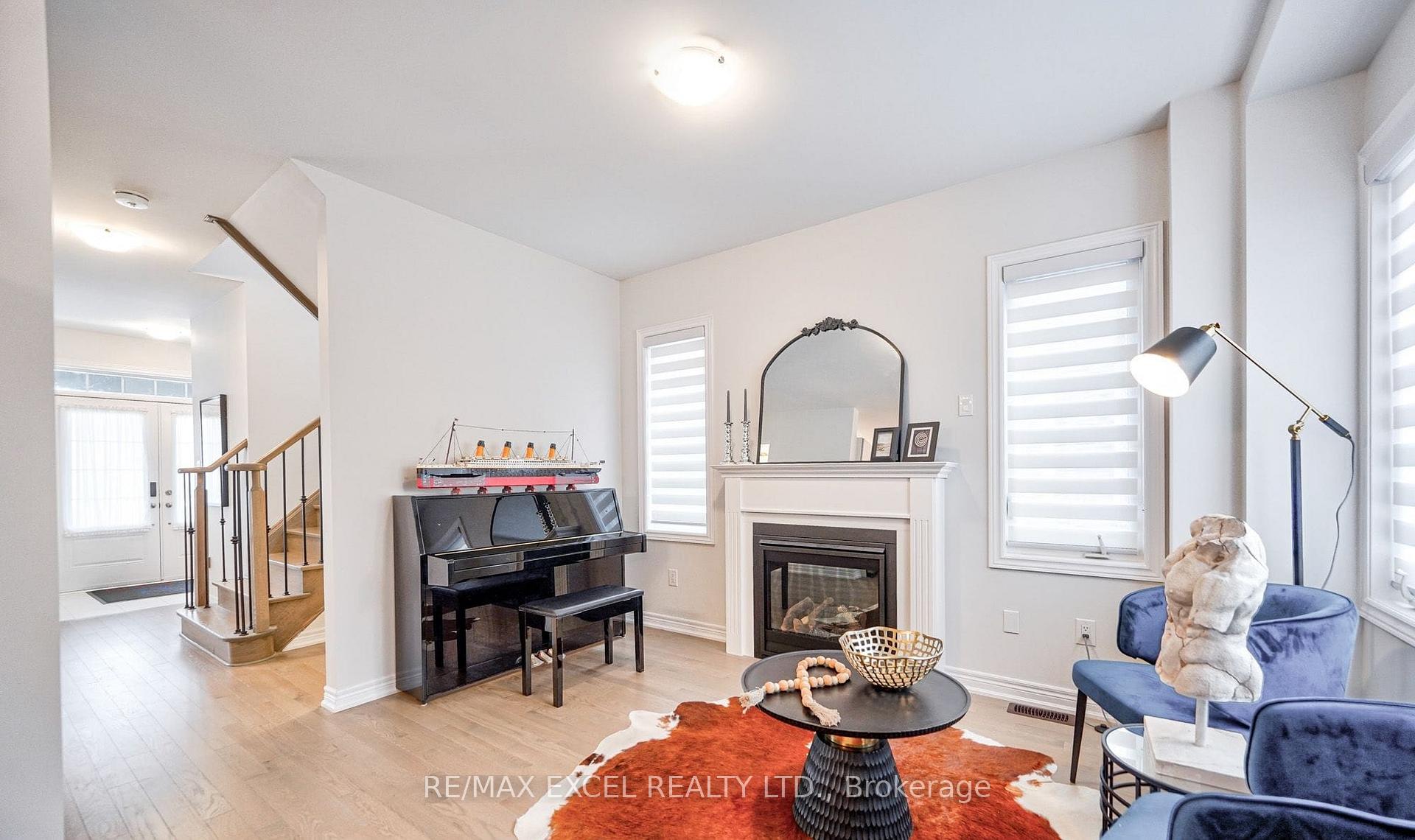 Photo 19 of Unit Main House, 18 Waterleaf Road, Markham, Cornell — HOMEH