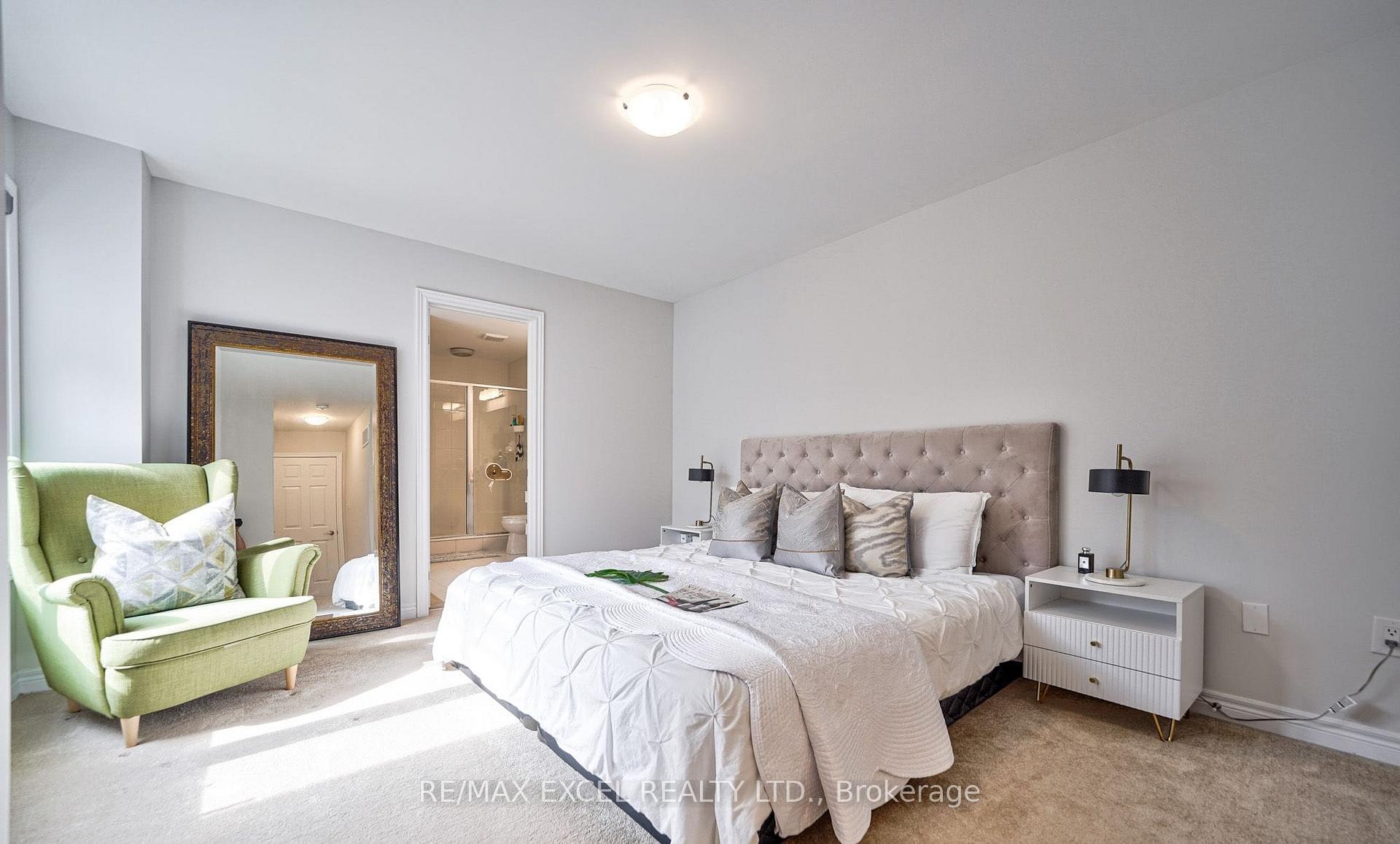 Photo 21 of Unit Main House, 18 Waterleaf Road, Markham, Cornell — HOMEH
