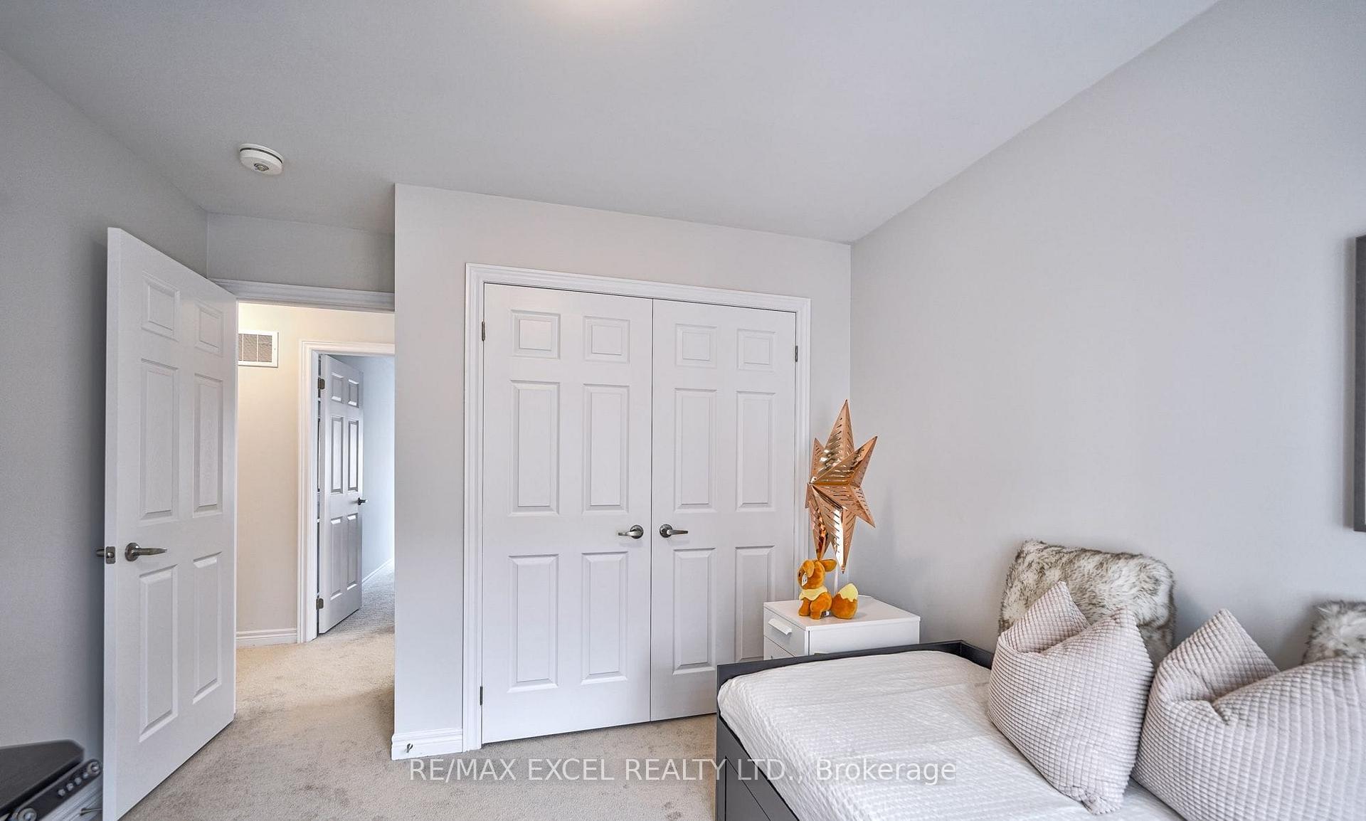 Photo 27 of Unit Main House, 18 Waterleaf Road, Markham, Cornell — HOMEH