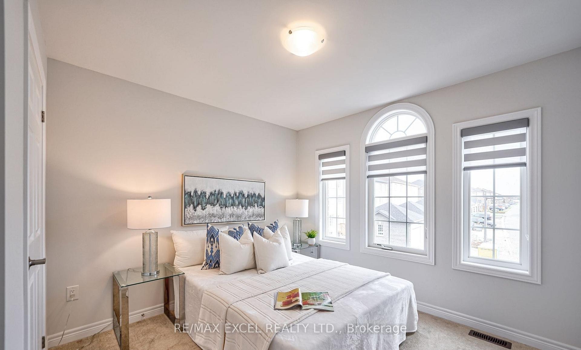 Photo 25 of Unit Main House, 18 Waterleaf Road, Markham, Cornell — HOMEH