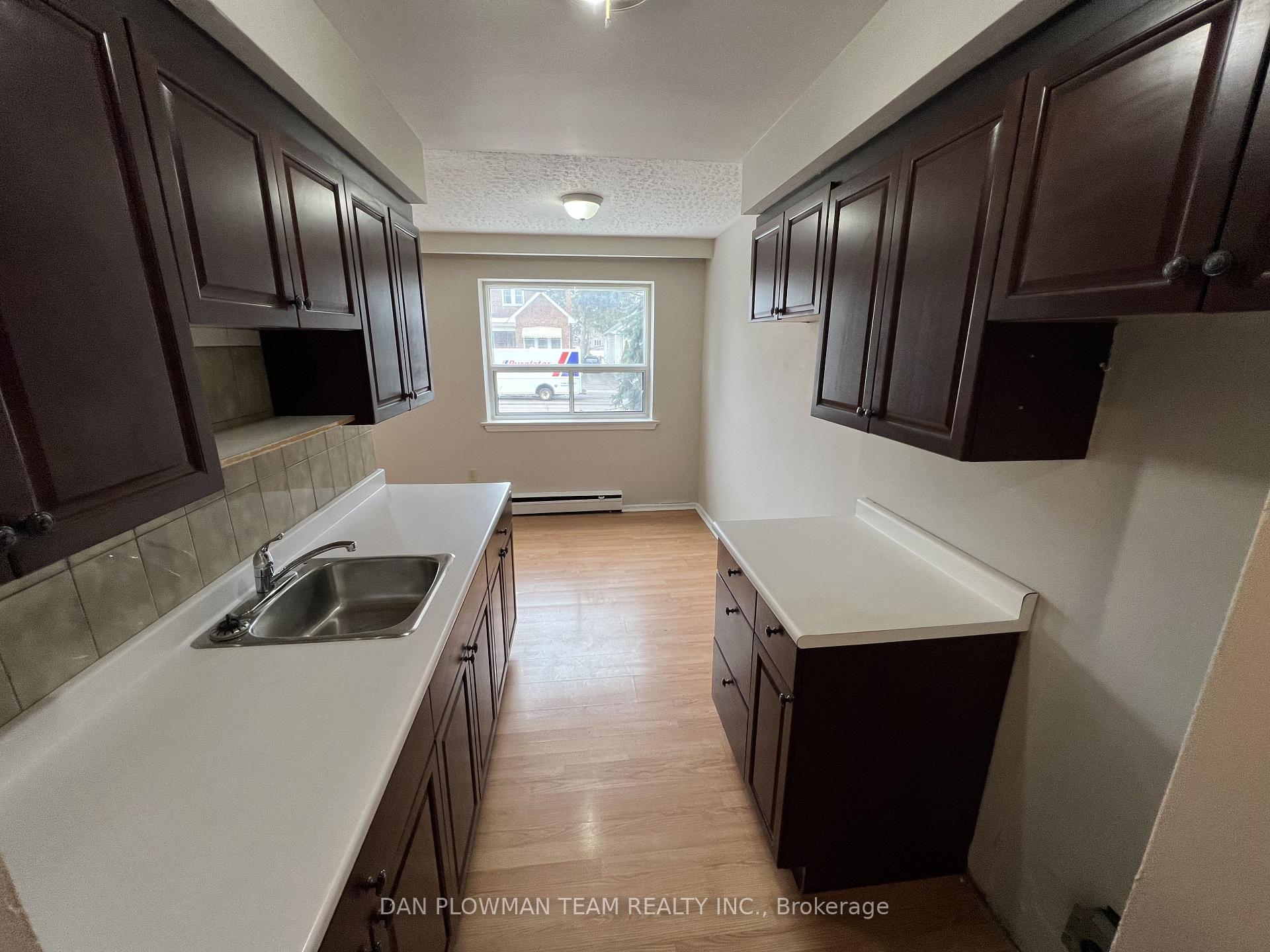 Photo 5 of Unit 108, 170 Park Road S, Oshawa, Vanier — HOMEH