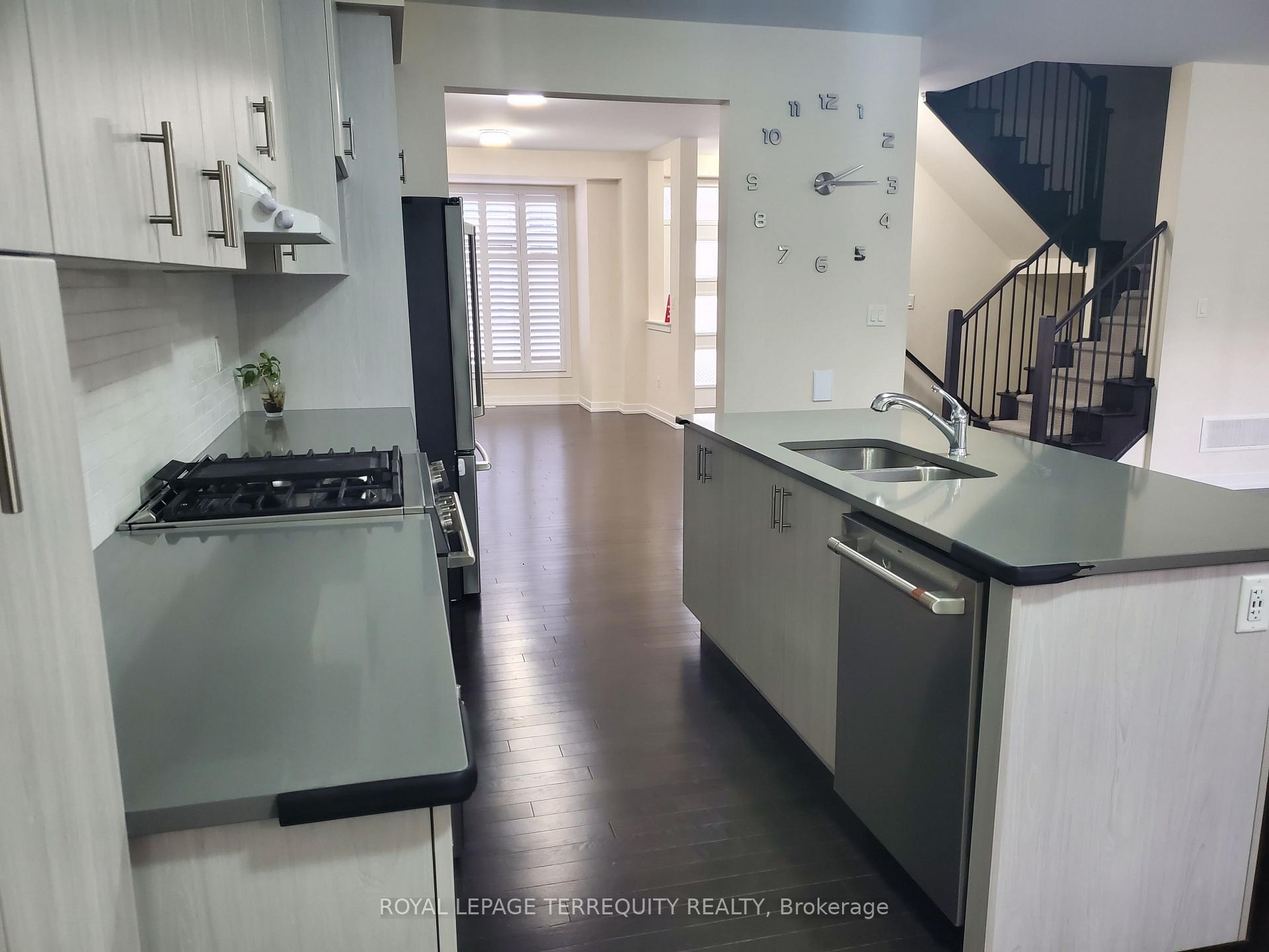 Photo 6 of 3 Sam Priestly Avenue, Markham, Cornell — HOMEH