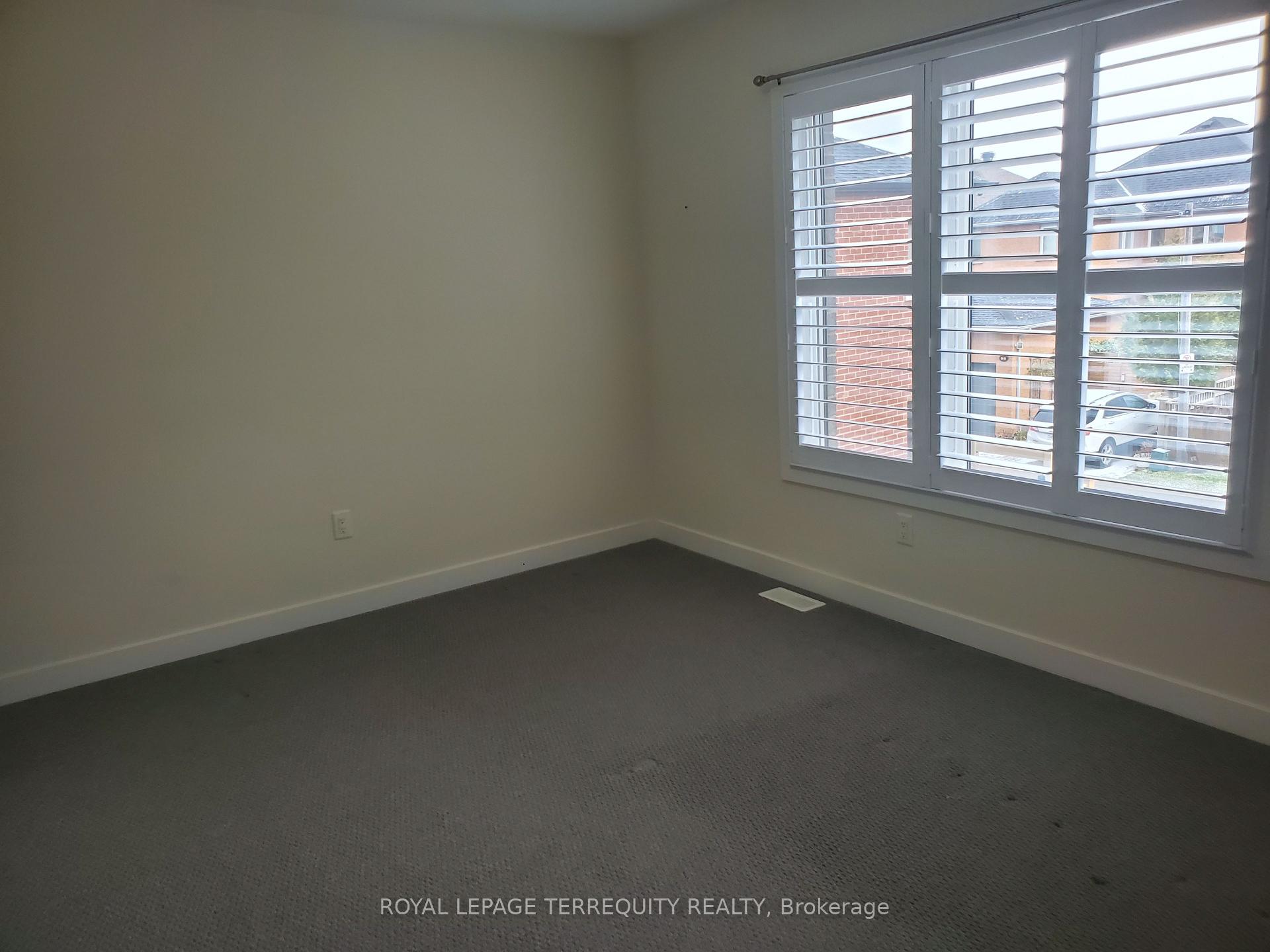 Photo 19 of 3 Sam Priestly Avenue, Markham, Cornell — HOMEH