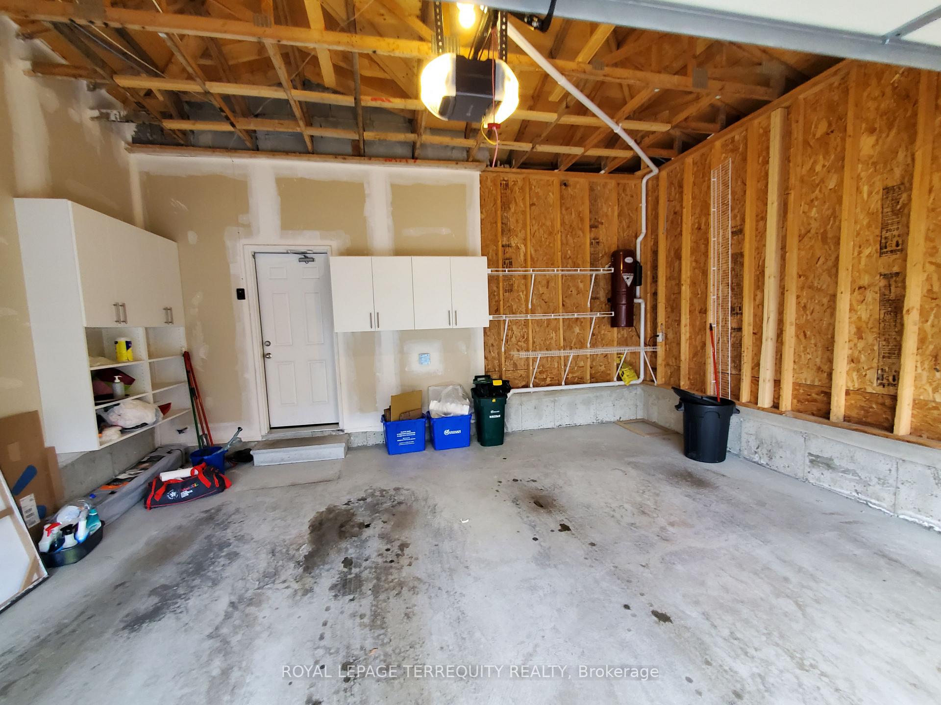 Photo 34 of 3 Sam Priestly Avenue, Markham, Cornell — HOMEH