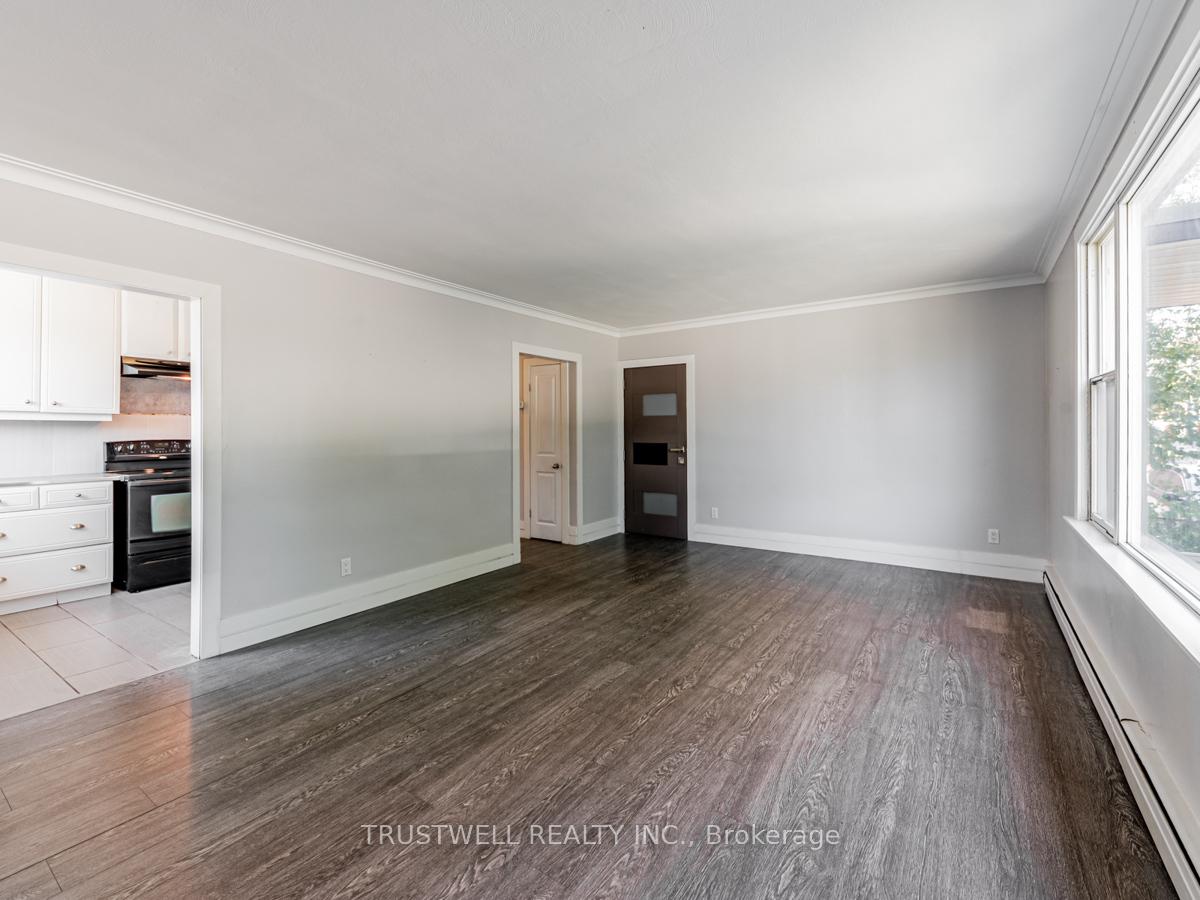 Photo 4 of Unit 2, 105 Mary Street E, Whitby, Downtown Whitby — HOMEH