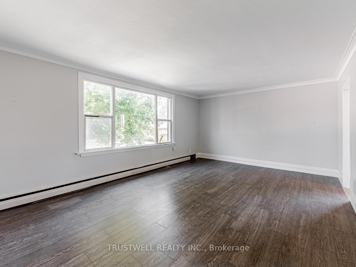 Photo 10 of Unit 2, 105 Mary Street E, Whitby, Downtown Whitby — HOMEH