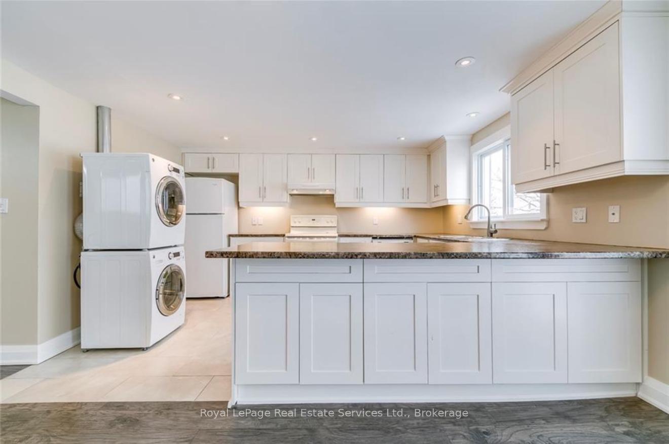 Photo 4 of Unit 2, 128 Cameron Avenue N, Hamilton, Homeside — HOMEH