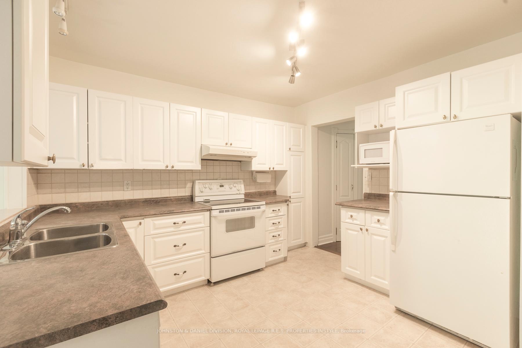 Photo 9 of 274 Soudan Avenue, Toronto, Mount Pleasant East — HOMEH