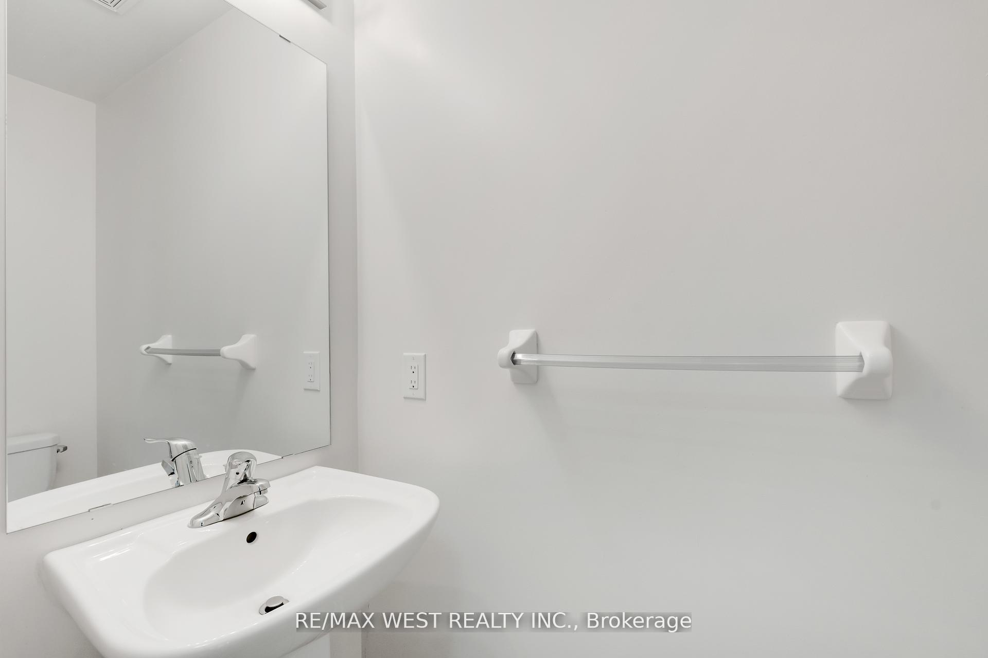 Photo 14 of 308 Delray Drive, Markham, Greensborough — HOMEH