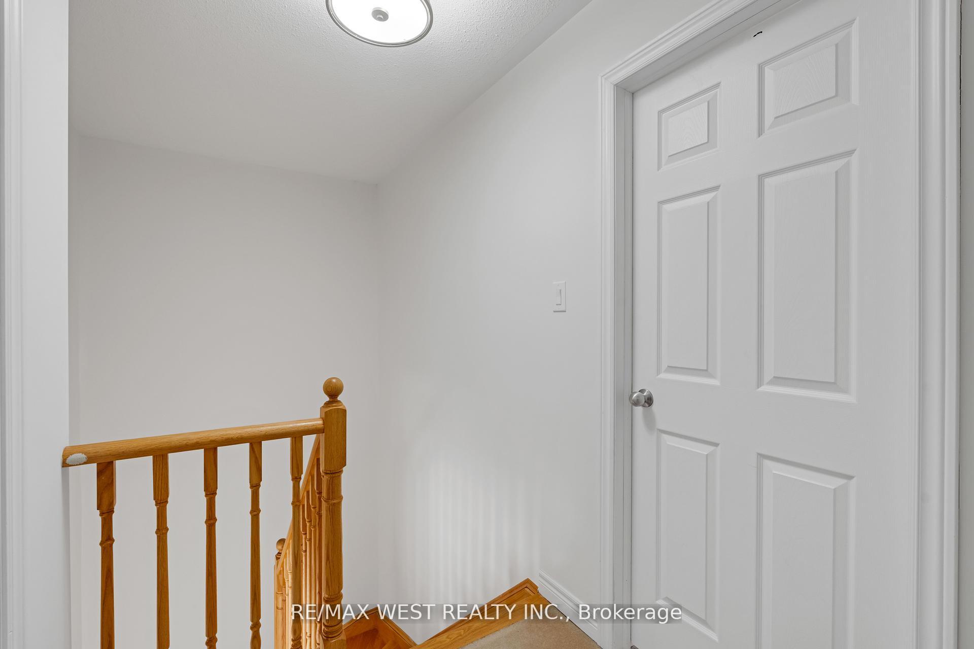 Photo 18 of 308 Delray Drive, Markham, Greensborough — HOMEH