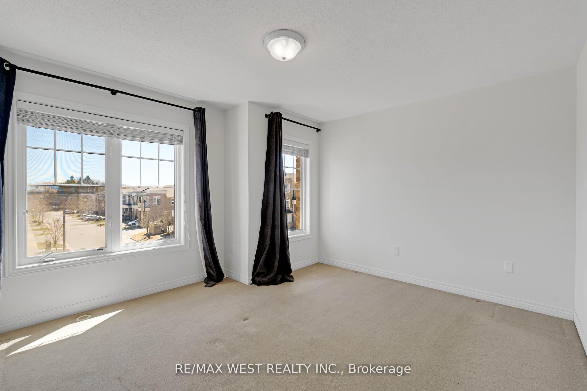 Photo 19 of 308 Delray Drive, Markham, Greensborough — HOMEH