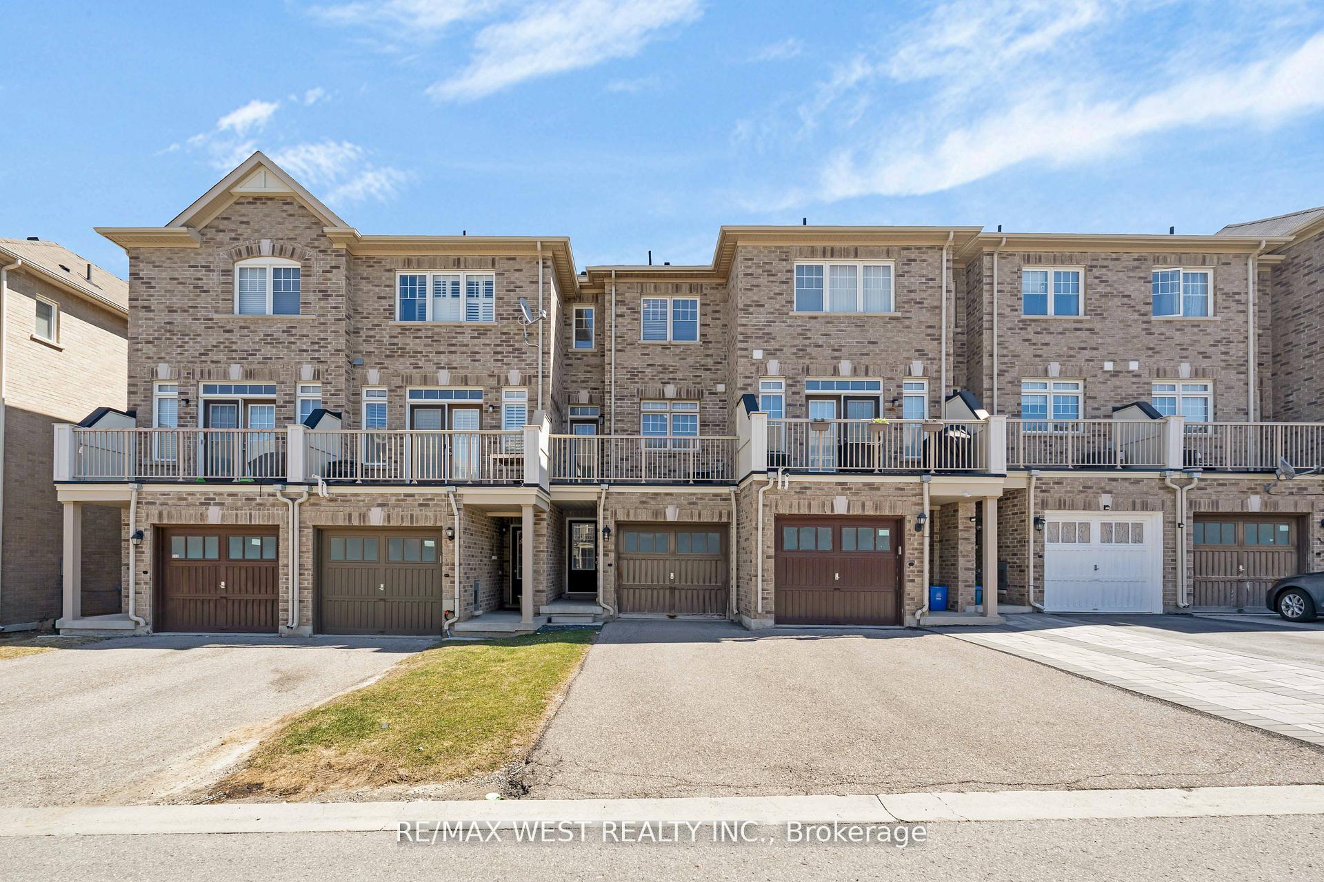 Photo 32 of 308 Delray Drive, Markham, Greensborough — HOMEH