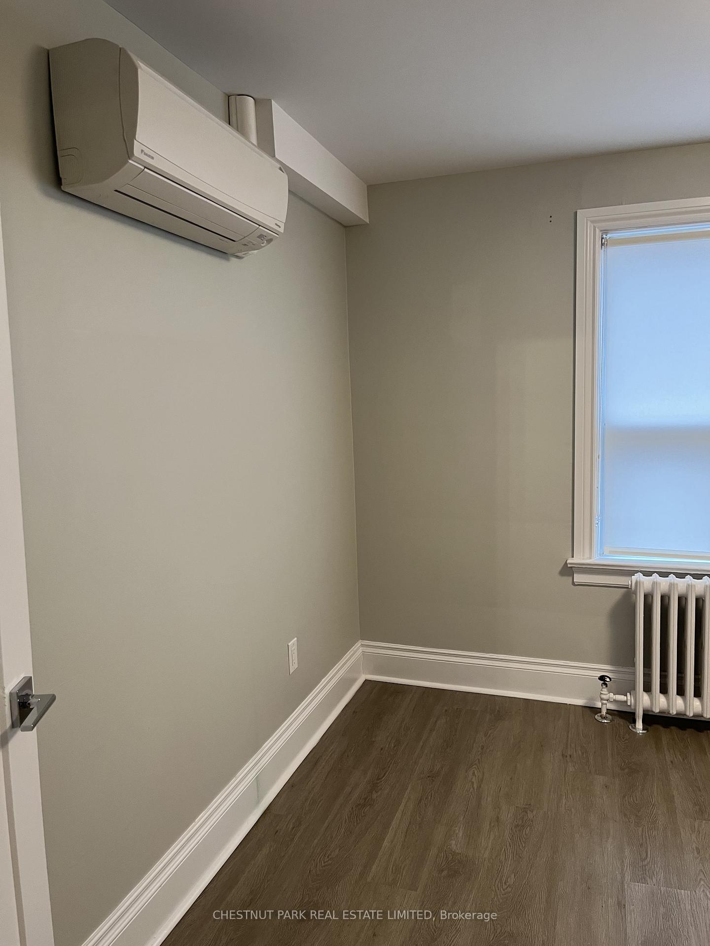 Photo 1 of Unit Upper, 5 Kingswood Road, Toronto, The Beaches — HOMEH