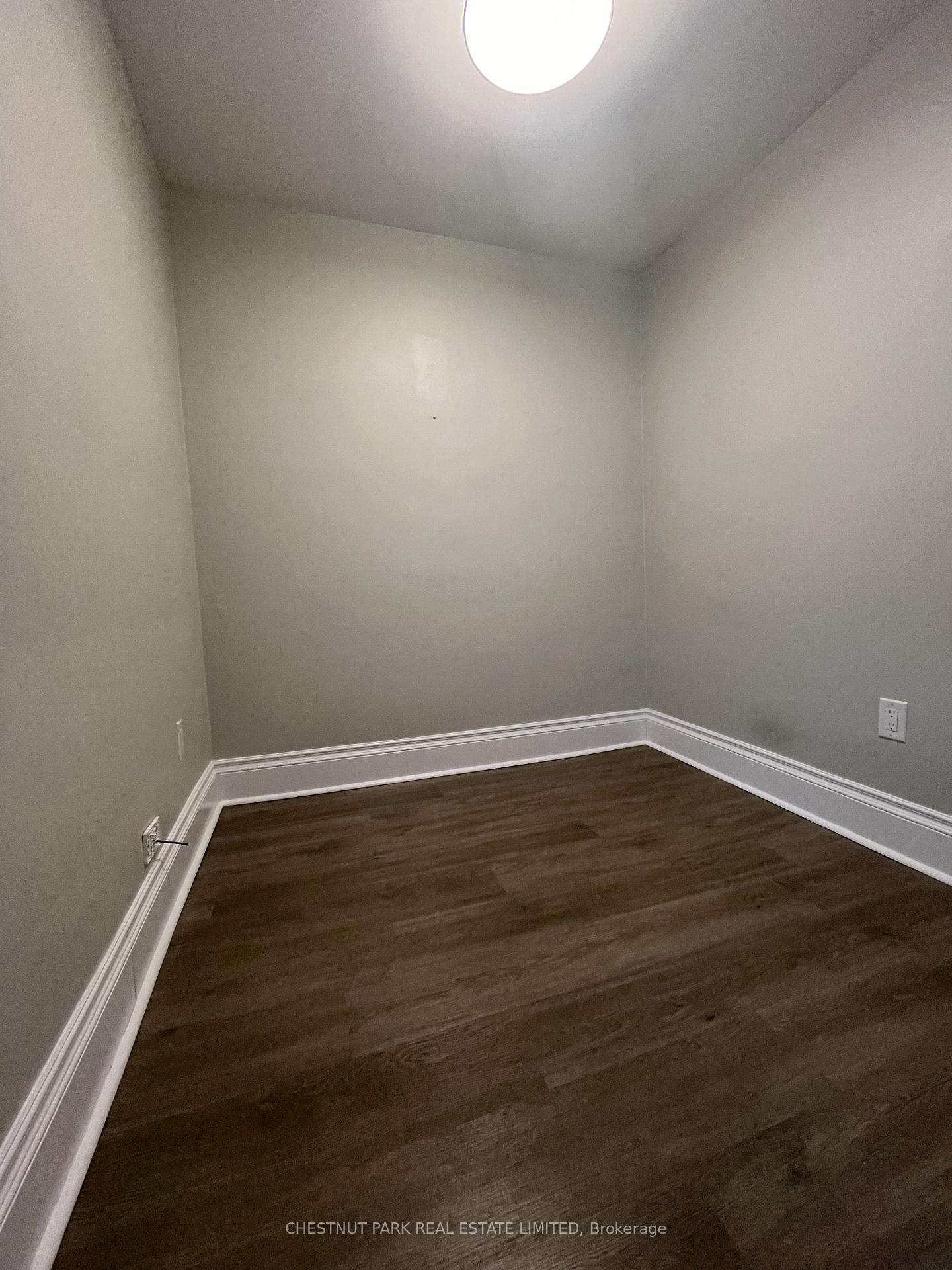 Photo 2 of Unit Upper, 5 Kingswood Road, Toronto, The Beaches — HOMEH