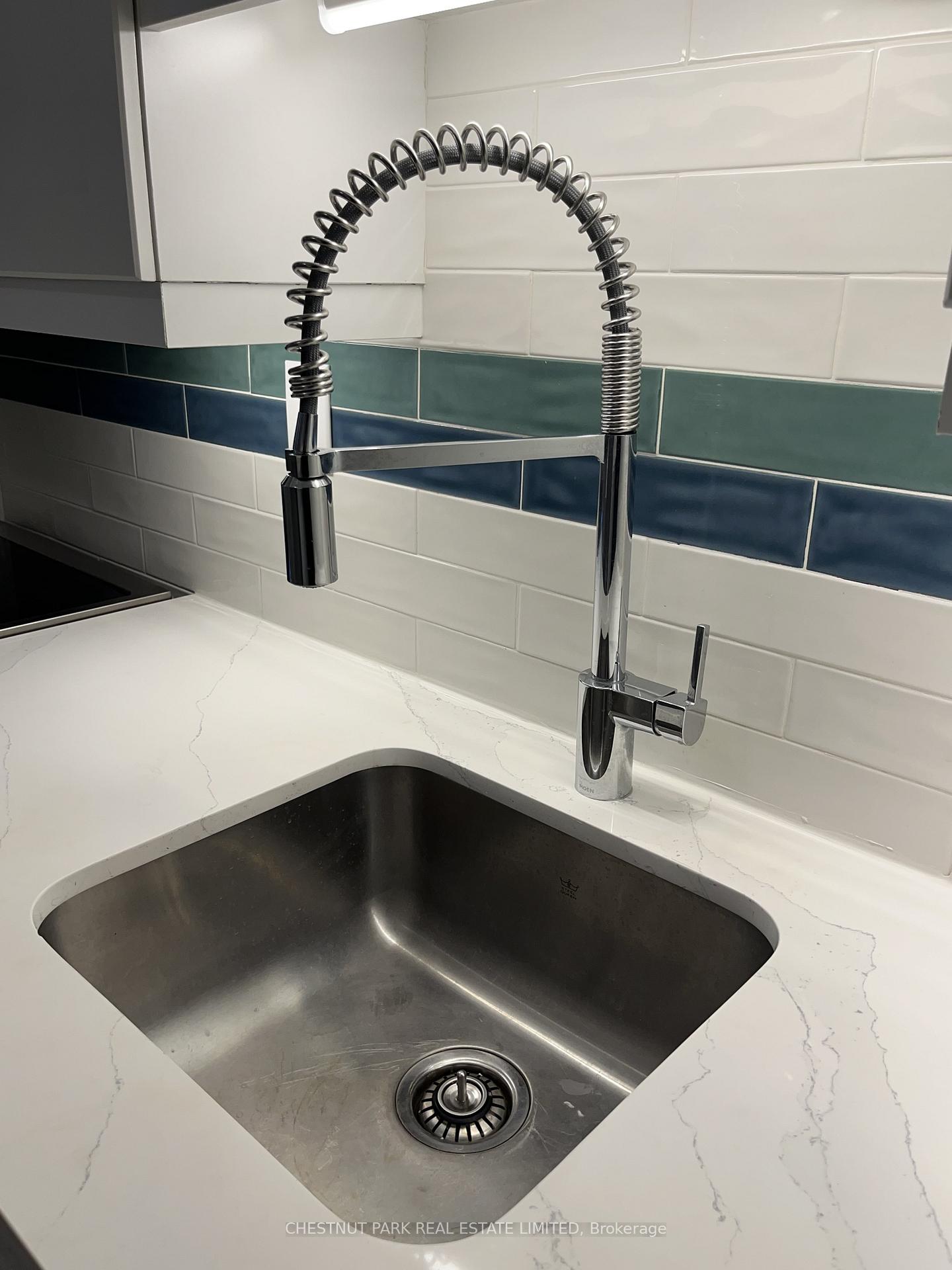 Photo 15 of Unit Upper, 5 Kingswood Road, Toronto, The Beaches — HOMEH