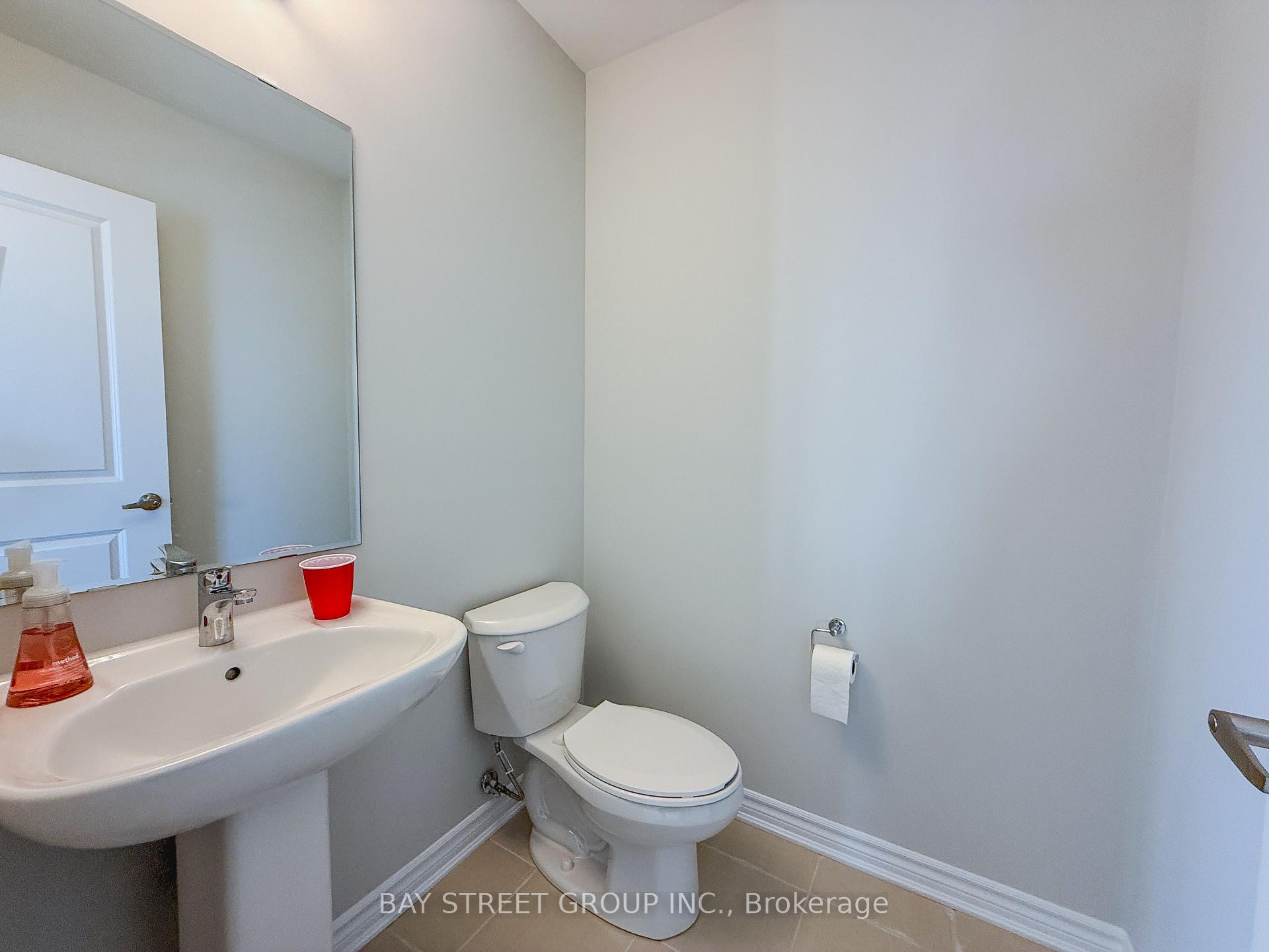 Photo 6 of 1030 Dyas Avenue, Oshawa, Kedron — HOMEH