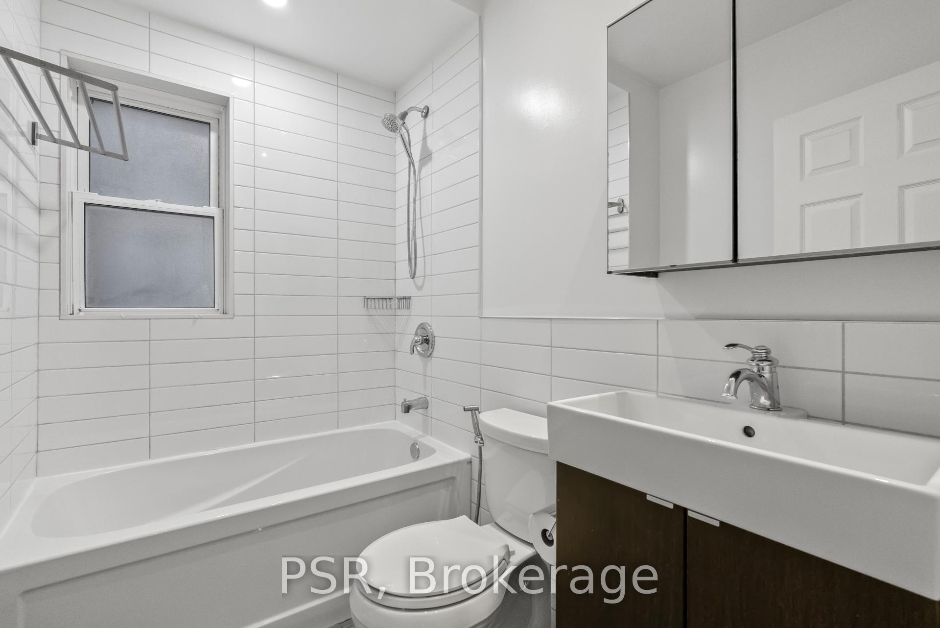 Photo 23 of Unit Main, 68 Burnaby Boulevard, Toronto, Lawrence Park South — HOMEH