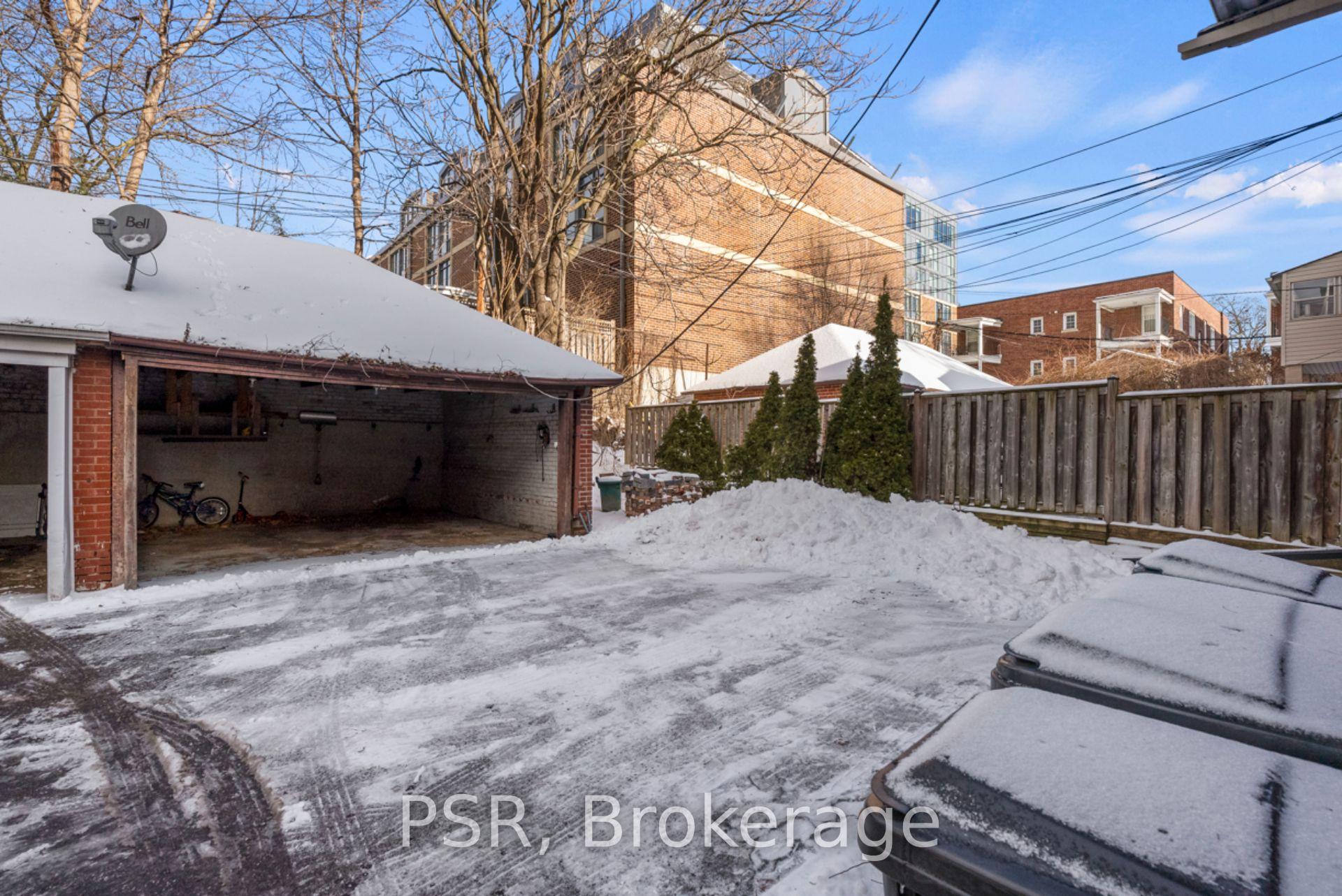 Photo 24 of Unit Main, 68 Burnaby Boulevard, Toronto, Lawrence Park South — HOMEH