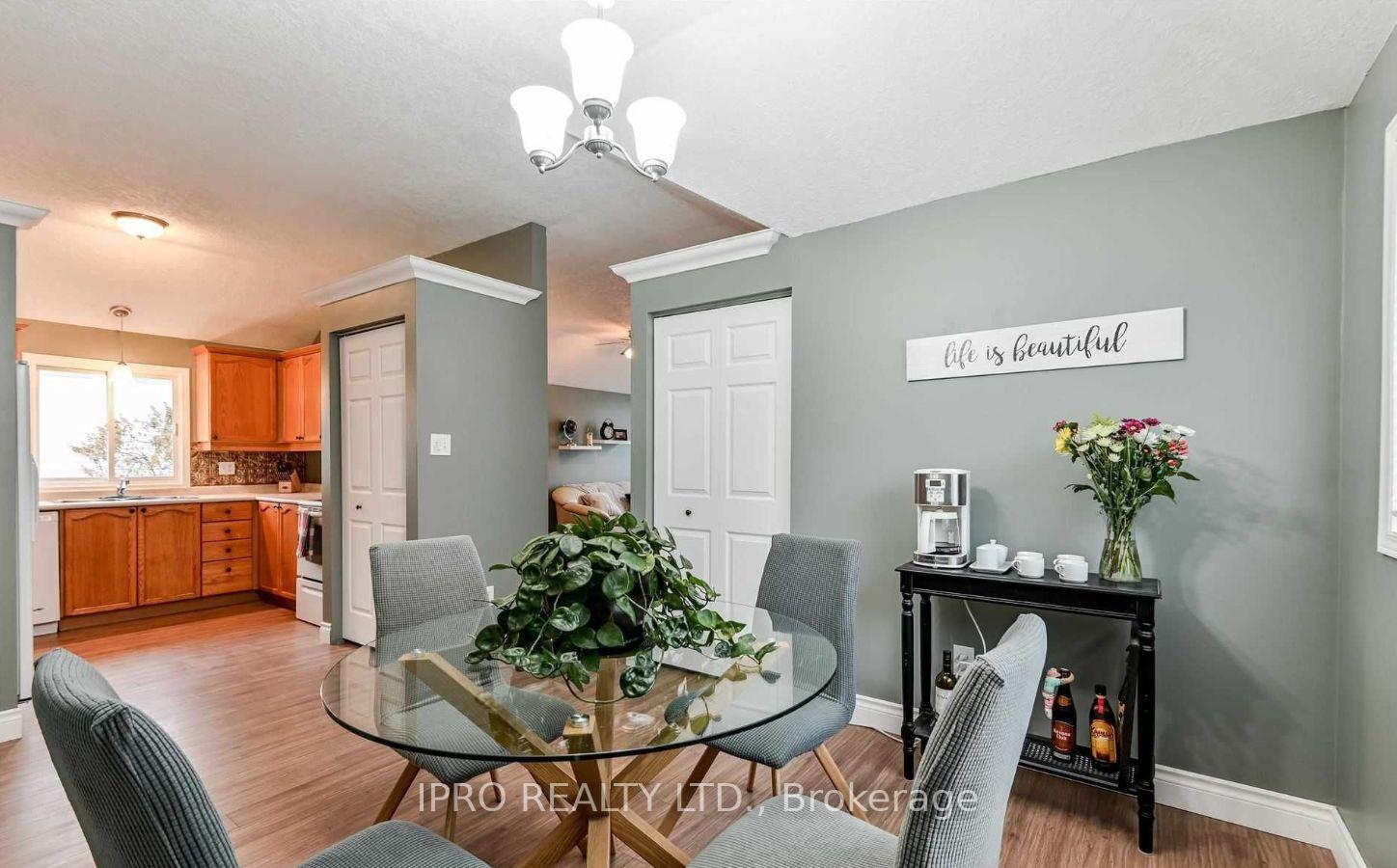 Photo 12 of Unit UPPER, 118 Second Avenue W, Shelburne — HOMEH