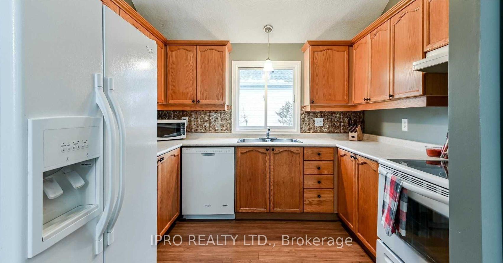 Photo 13 of Unit UPPER, 118 Second Avenue W, Shelburne — HOMEH