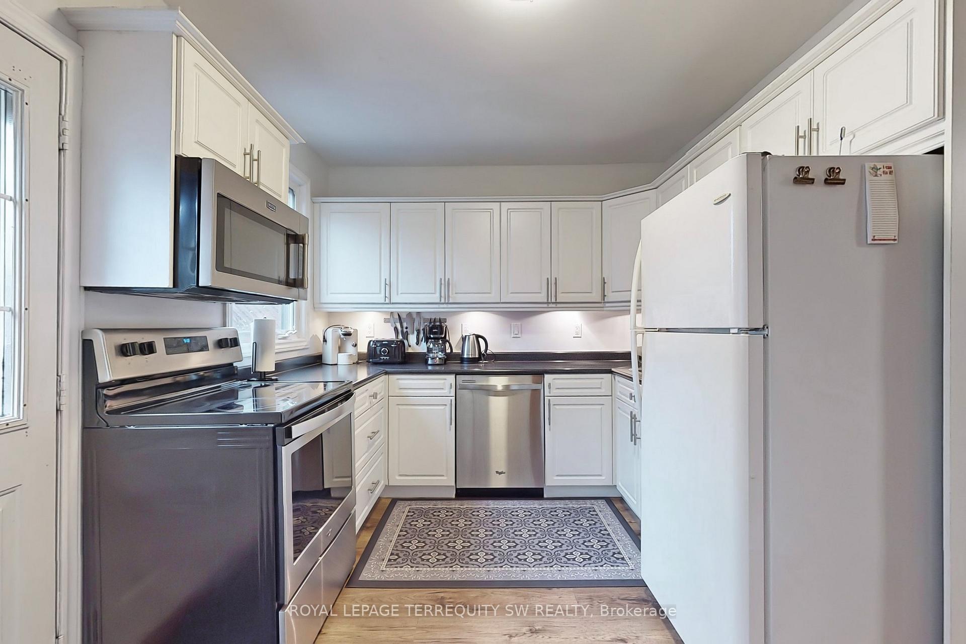 Photo 7 of Unit Main, 17 Berkshire Avenue, Toronto, South Riverdale — HOMEH