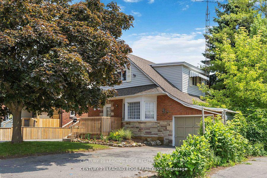 Photo 2 of Unit 2, 399 Pine Avenue, Oshawa, Vanier — HOMEH
